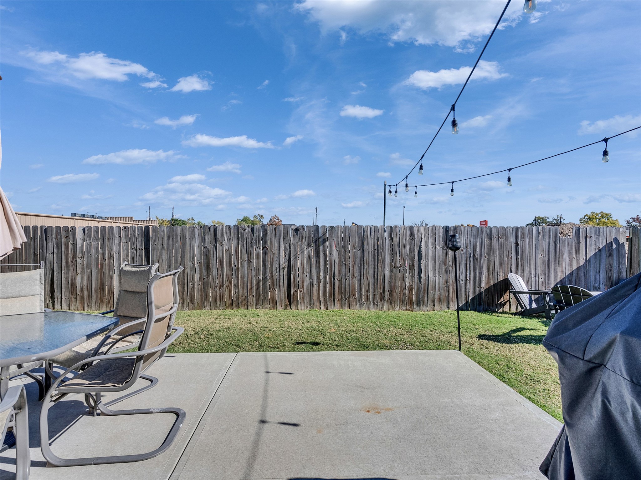 5702 Rucio Lane Property Photo 26