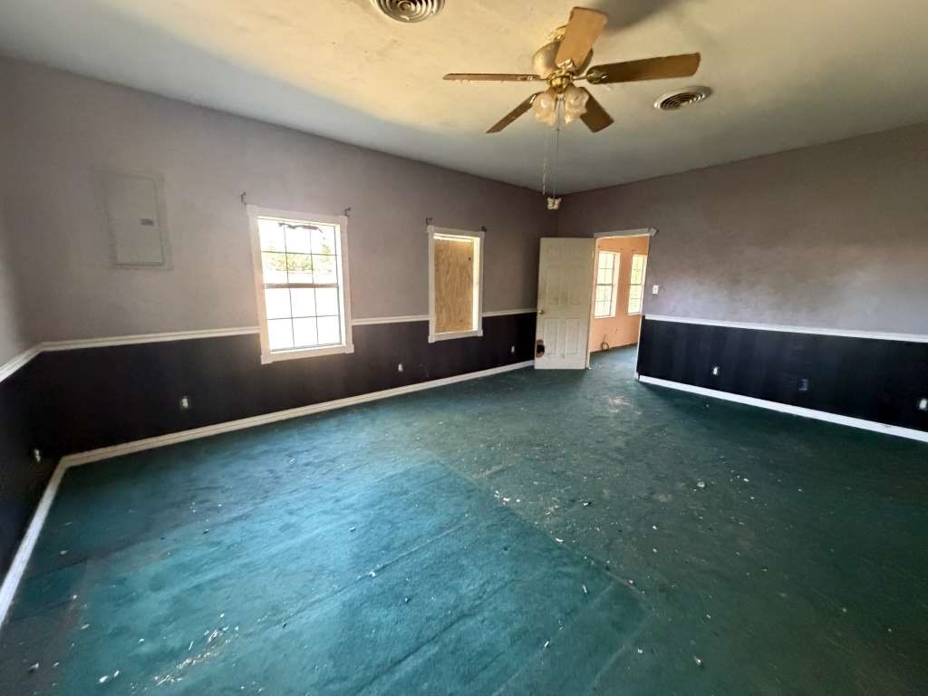 1404 Park Avenue Property Photo 1