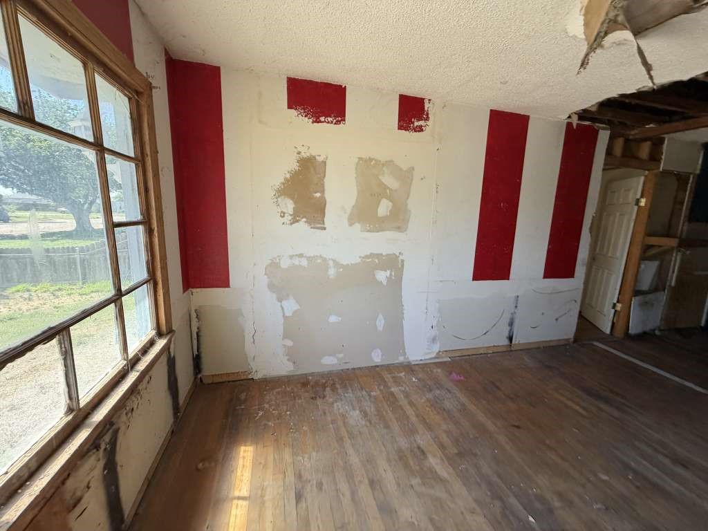 1404 Park Avenue Property Photo 3