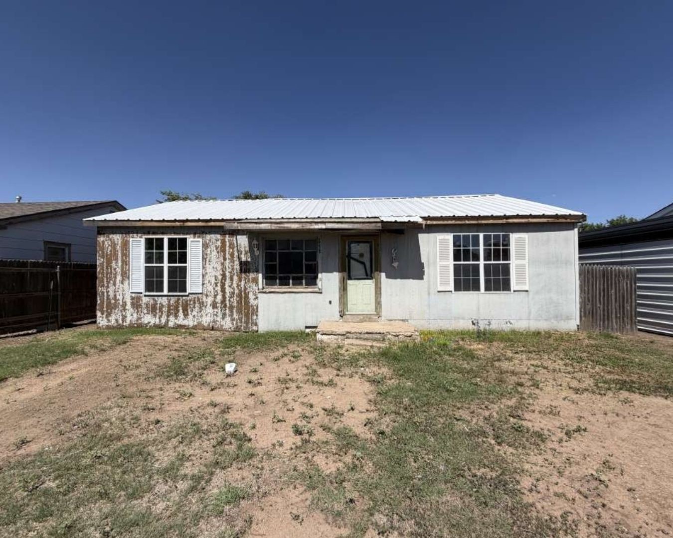 1404 Park Avenue Property Photo 8