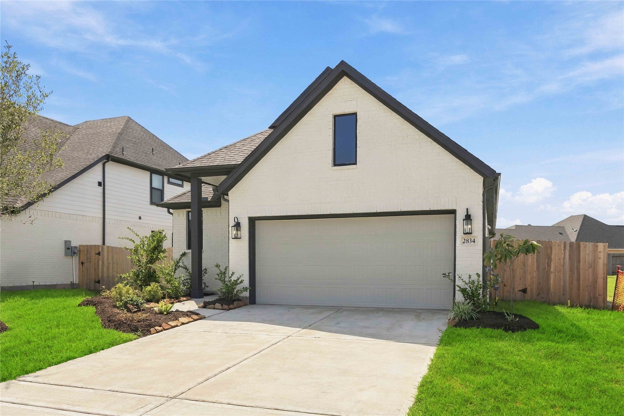 2834 Elm Creek Way Property Photo 2