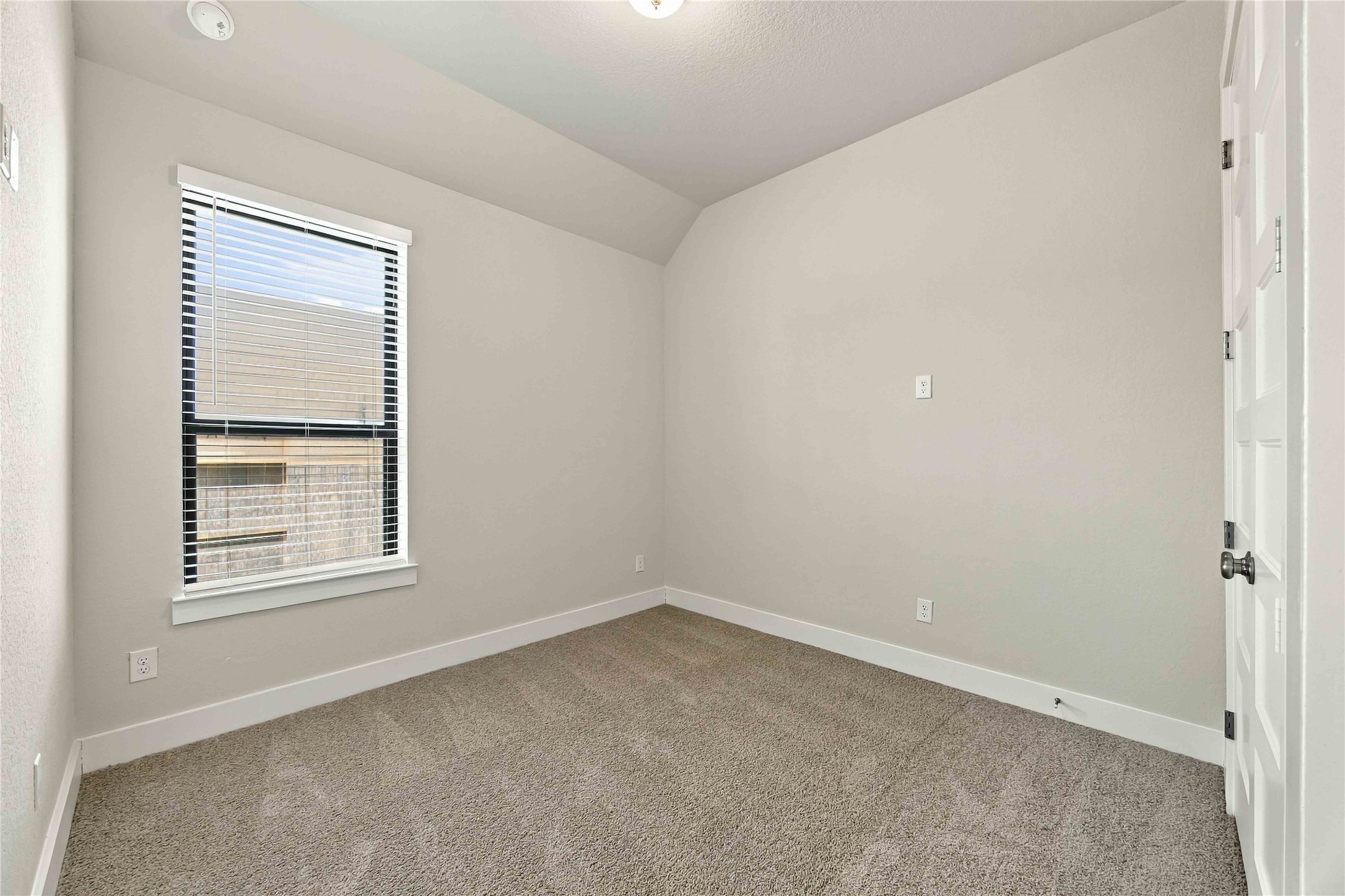 2834 Elm Creek Way Property Photo 23