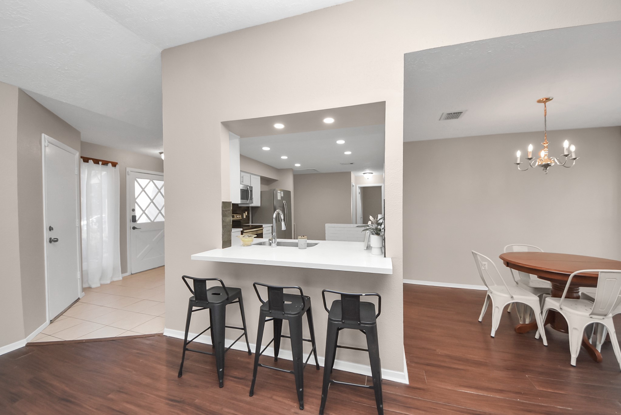 2519 Colonial Ridge Drive Property Photo 13