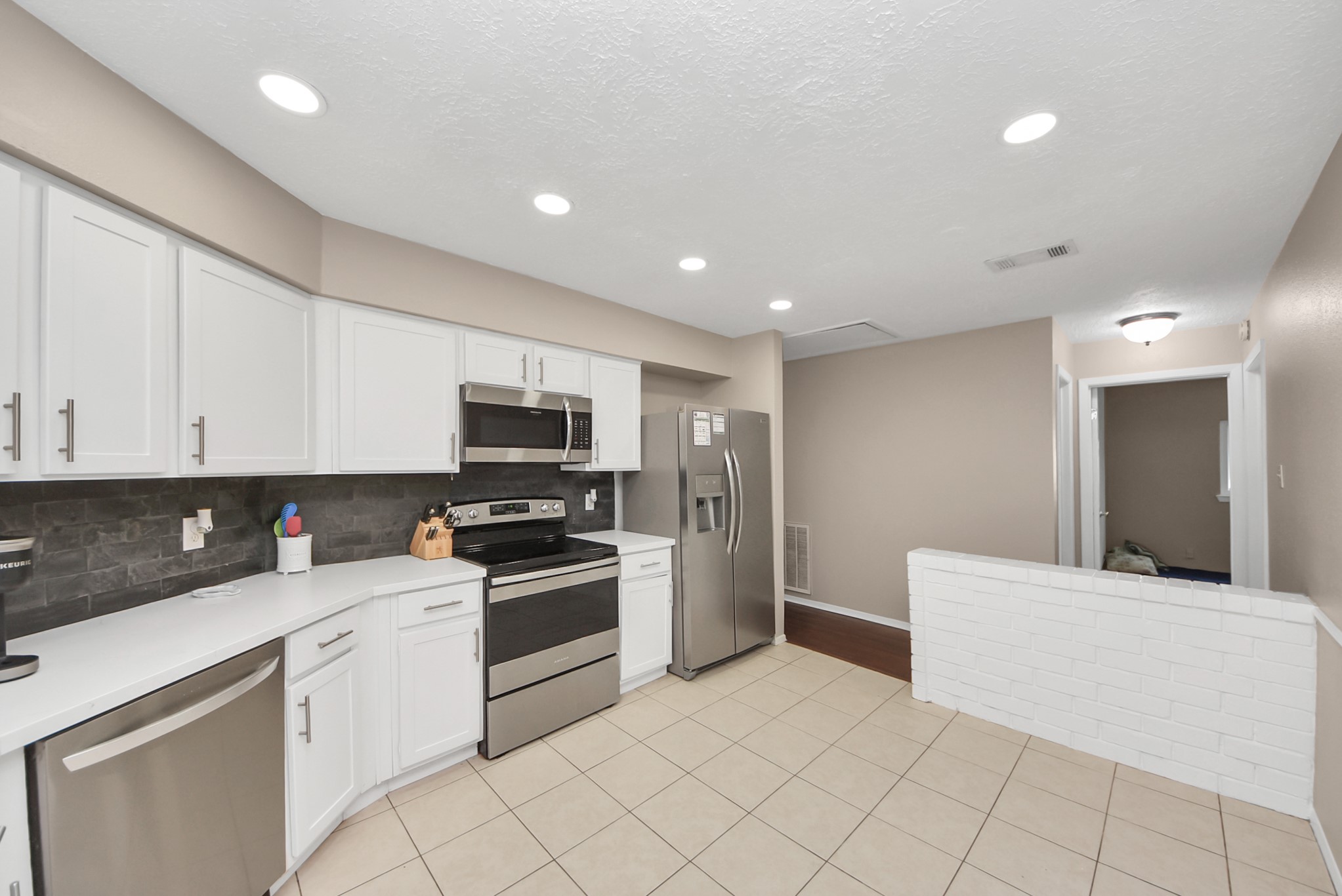 2519 Colonial Ridge Drive Property Photo 14