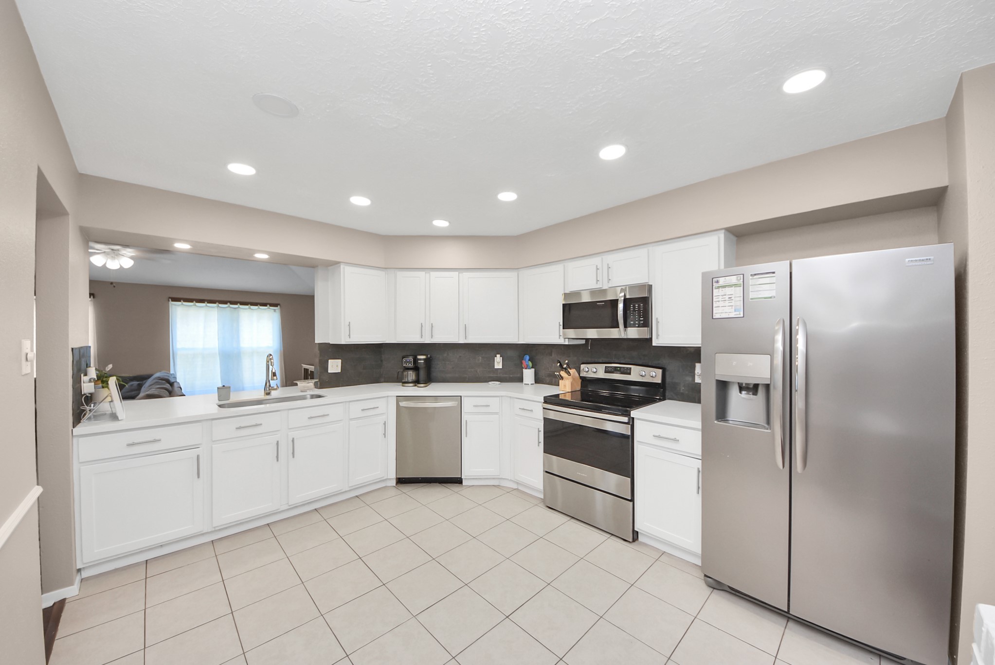 2519 Colonial Ridge Drive Property Photo 16