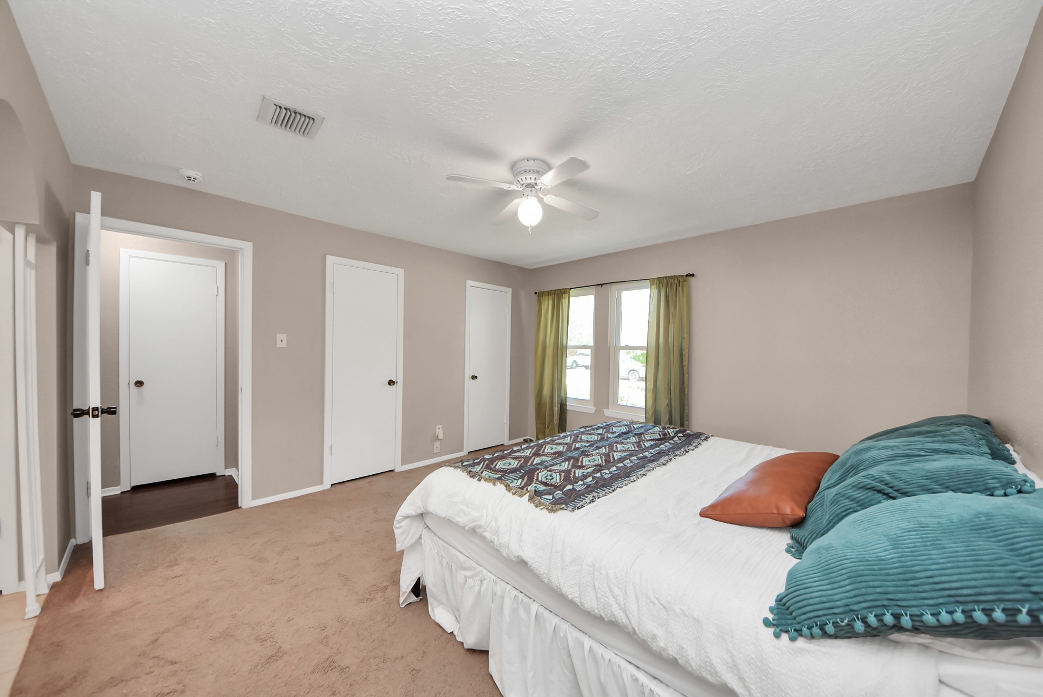 2519 Colonial Ridge Drive Property Photo 25