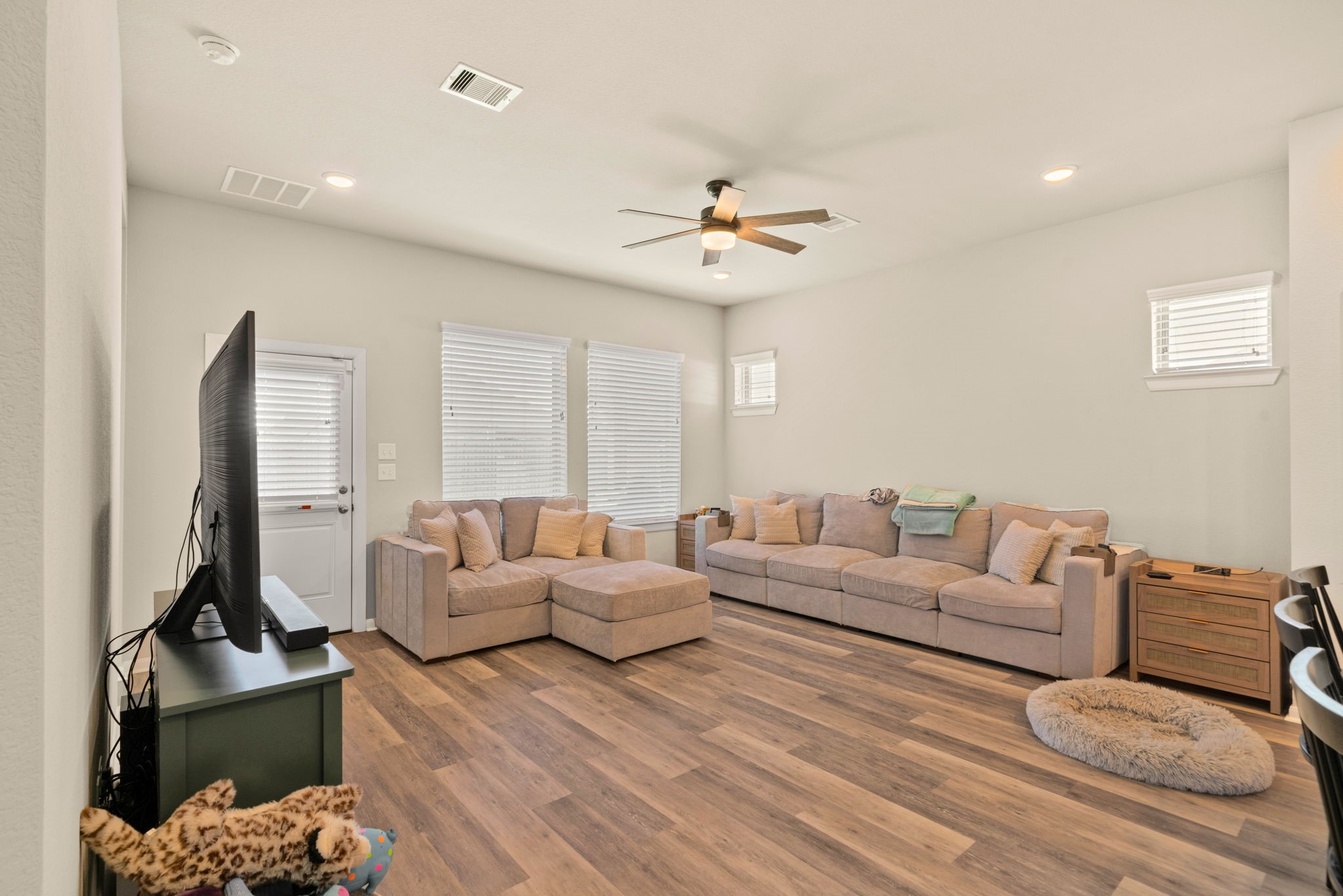 2831 Chestnut Oak Circle Property Photo 7
