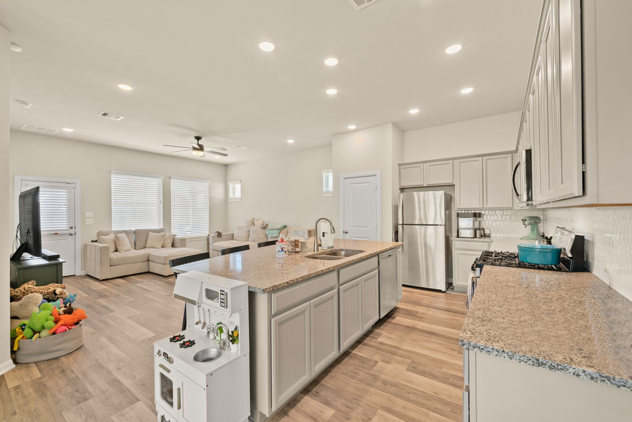 2831 Chestnut Oak Circle Property Photo 10
