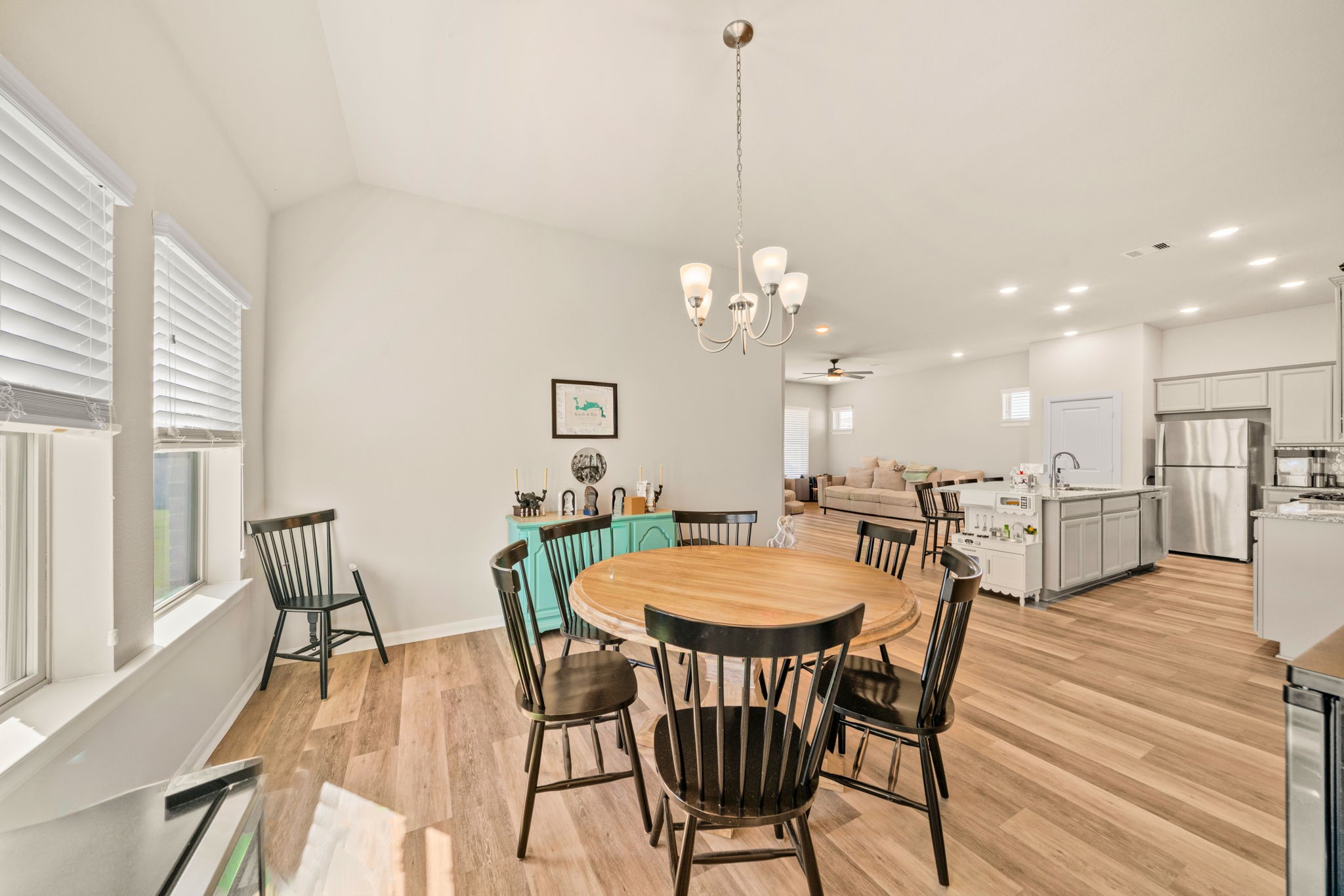 2831 Chestnut Oak Circle Property Photo 15