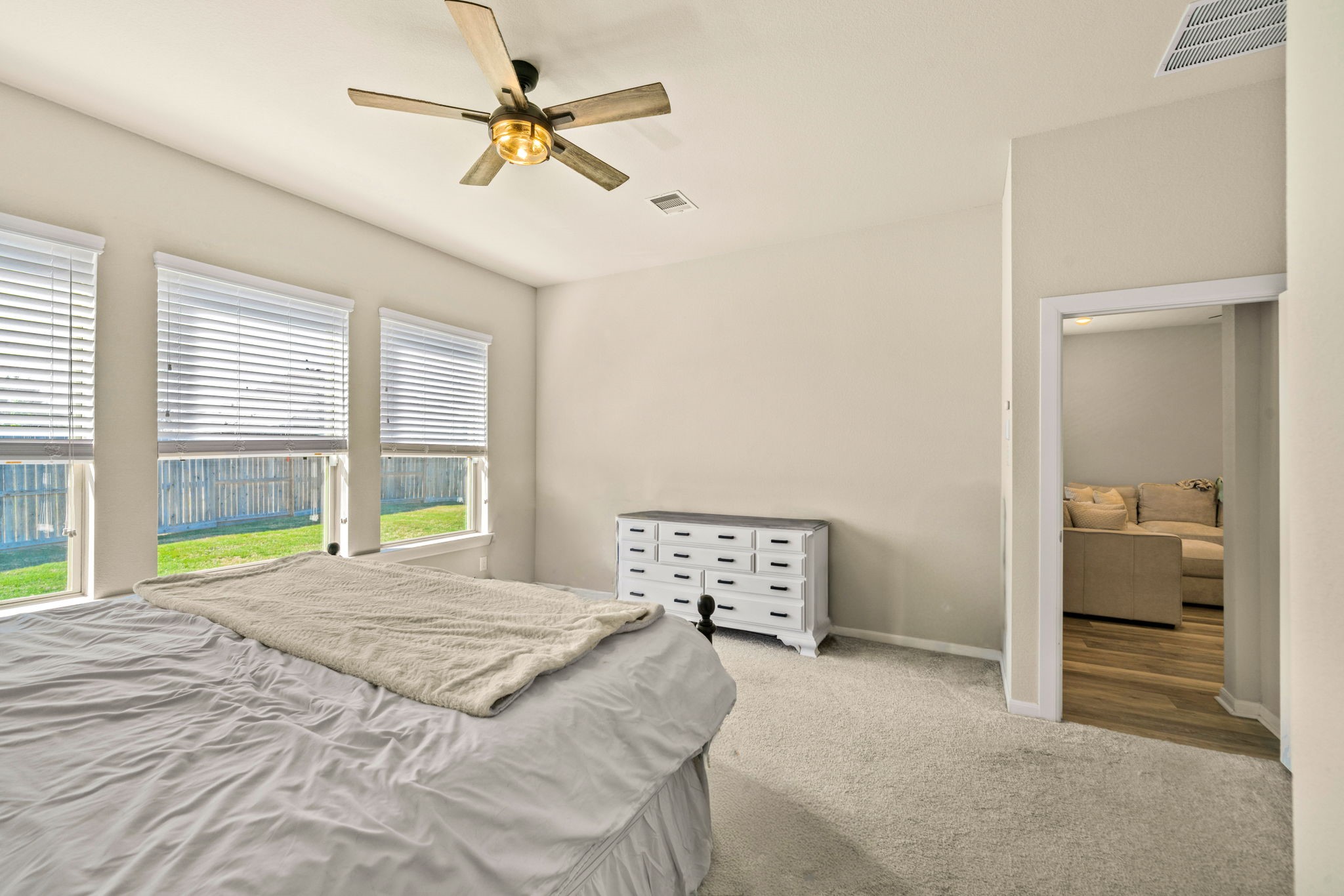 2831 Chestnut Oak Circle Property Photo 17