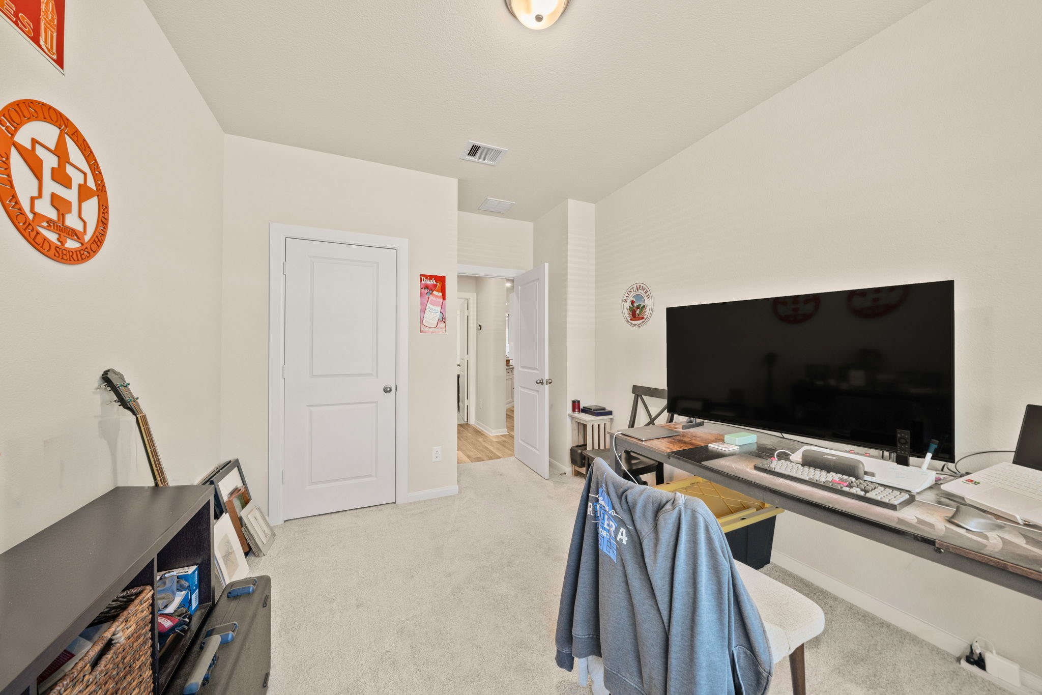 2831 Chestnut Oak Circle Property Photo 24