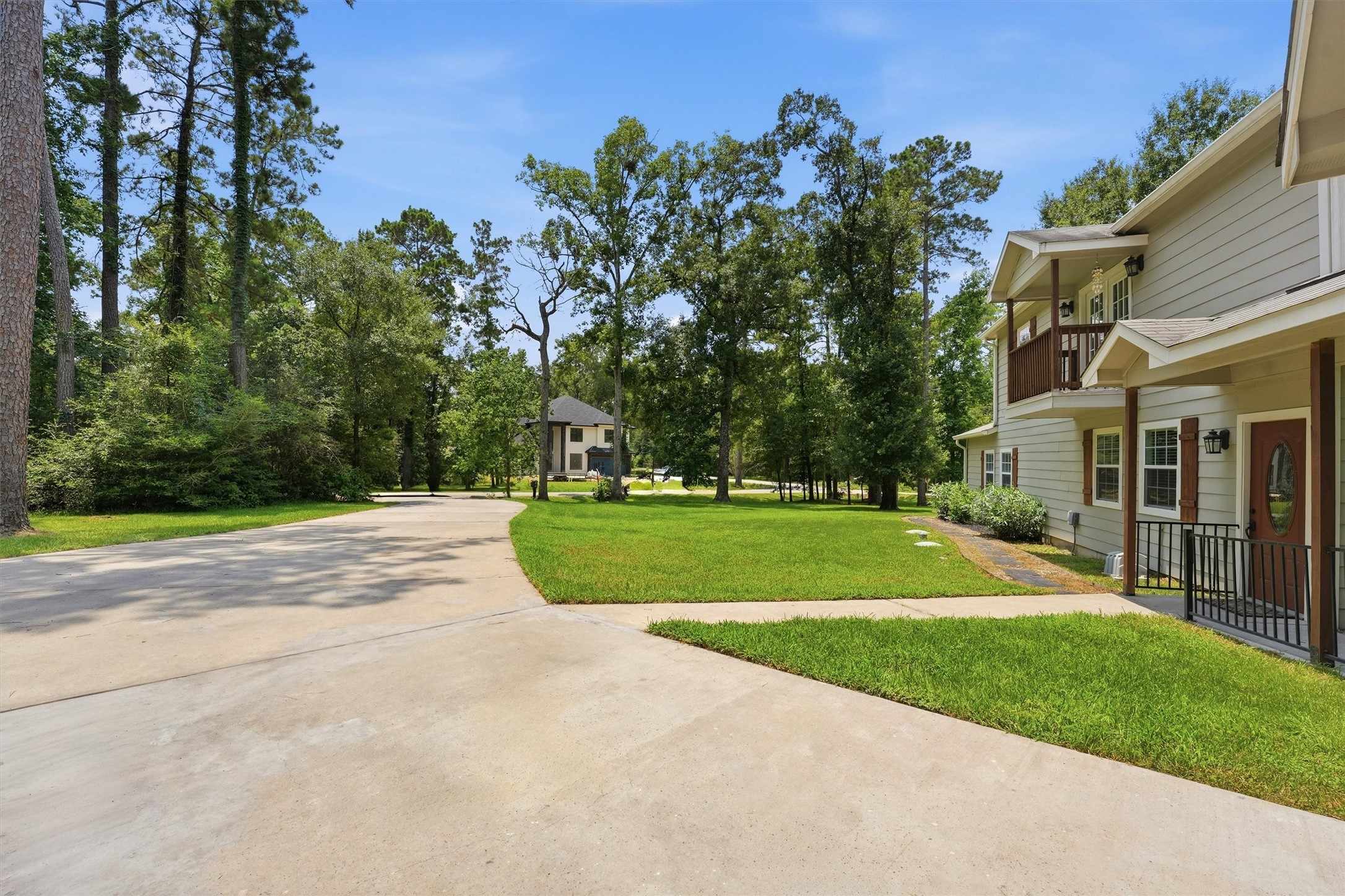15621 Northland Drive Property Photo 26