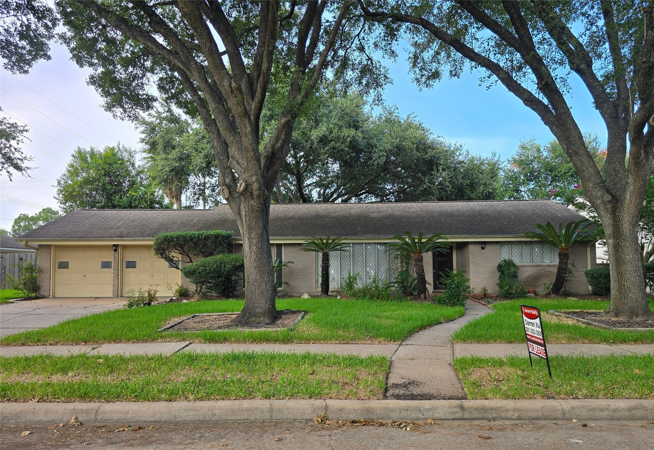5470 Carew Street Property Photo 1