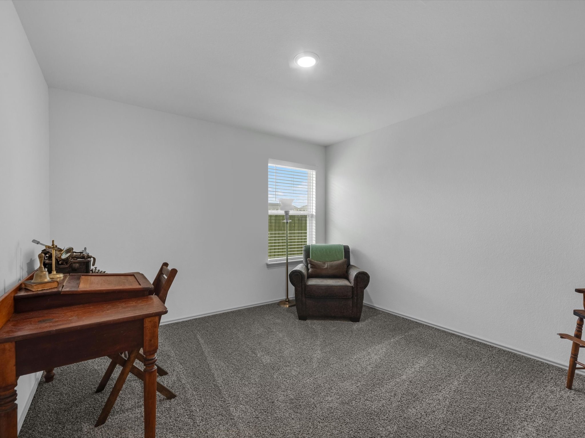 7323 Sunset Creek Drive Property Photo 15