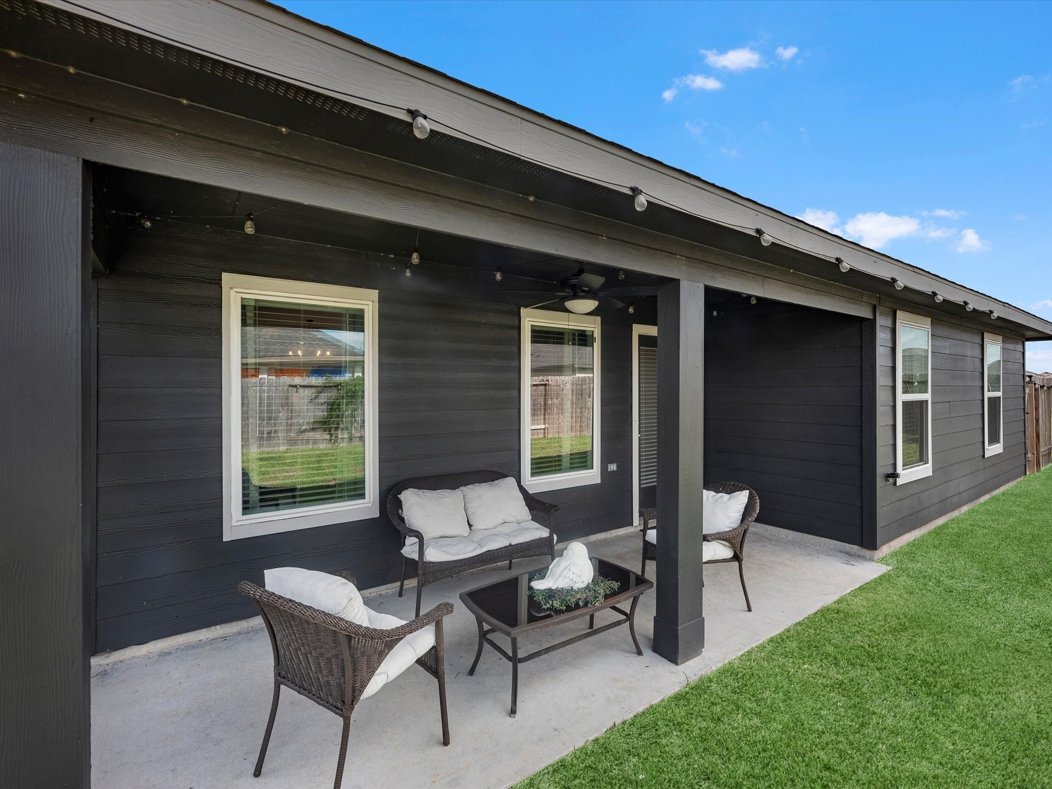 7323 Sunset Creek Drive Property Photo 18