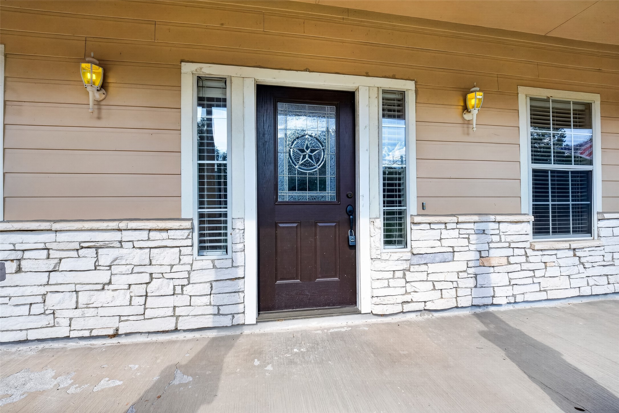 8710 Kerr Drive Property Photo 8