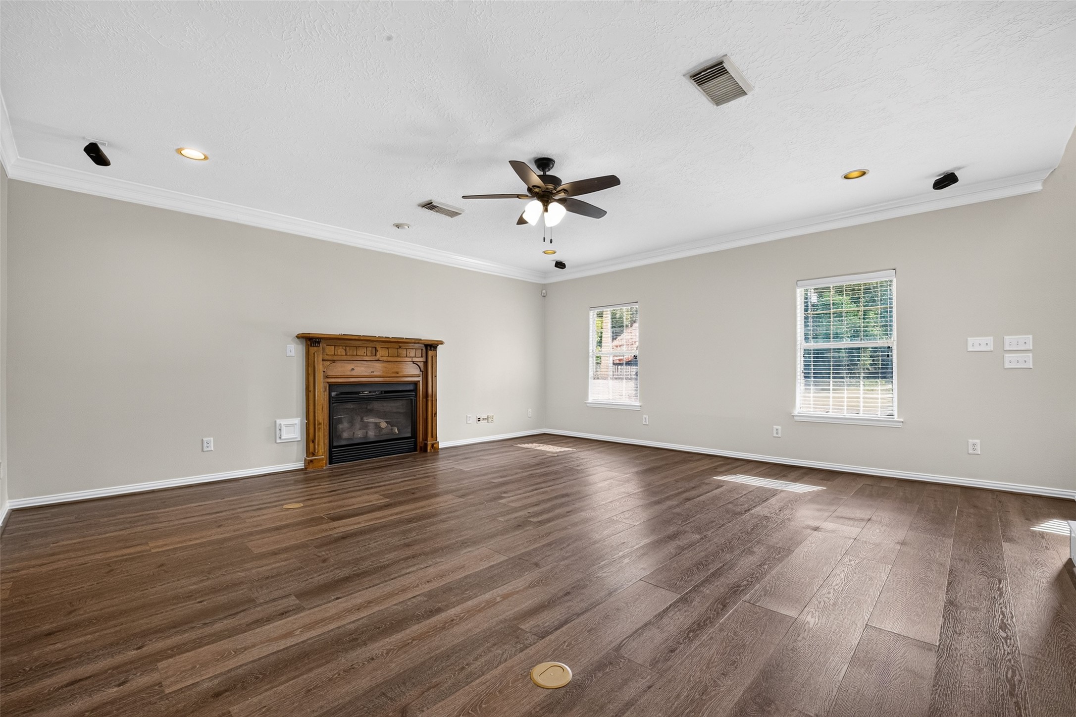 8710 Kerr Drive Property Photo 12