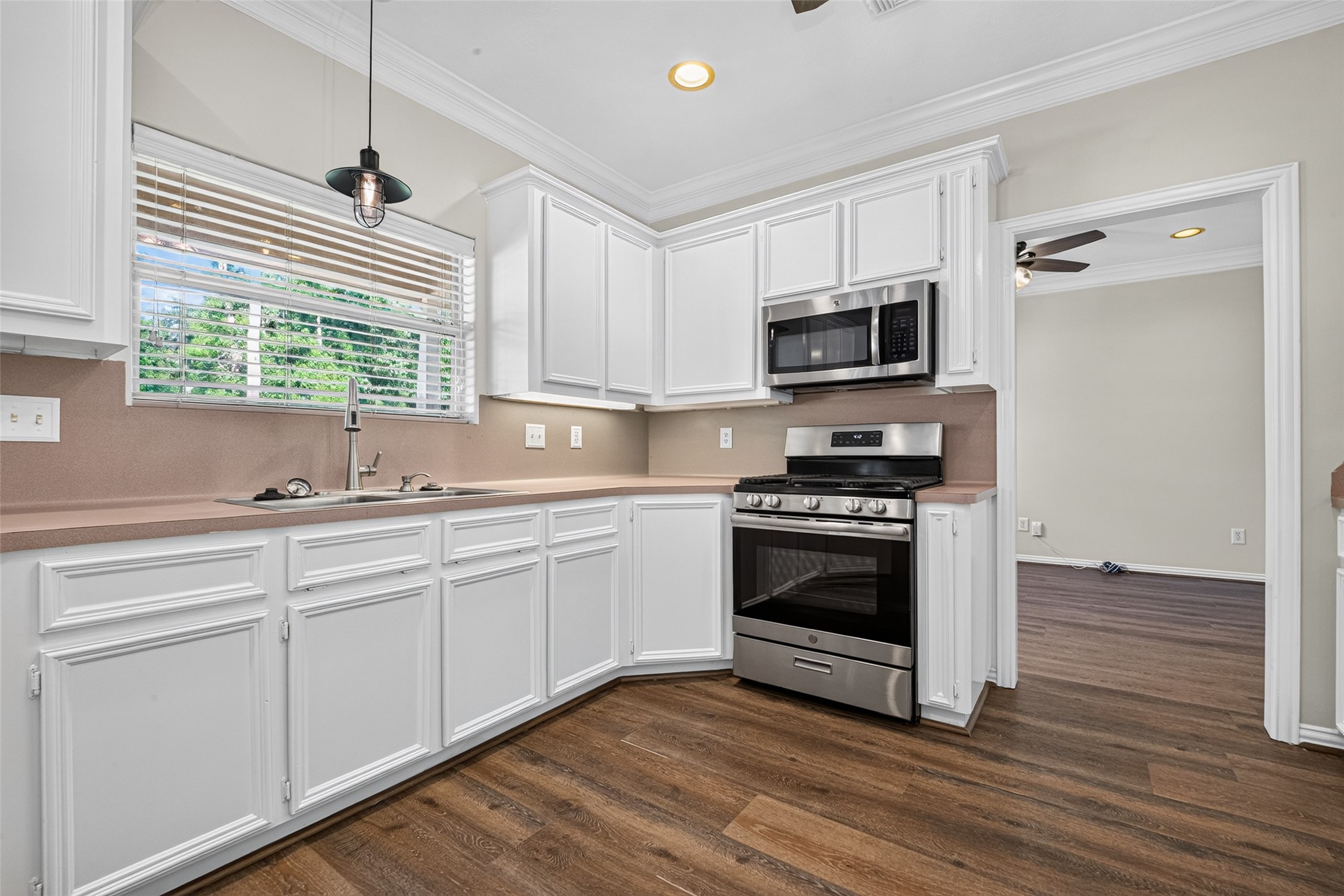8710 Kerr Drive Property Photo 18