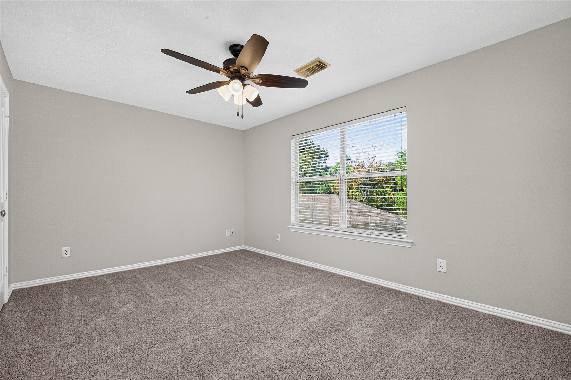 8710 Kerr Drive Property Photo 30