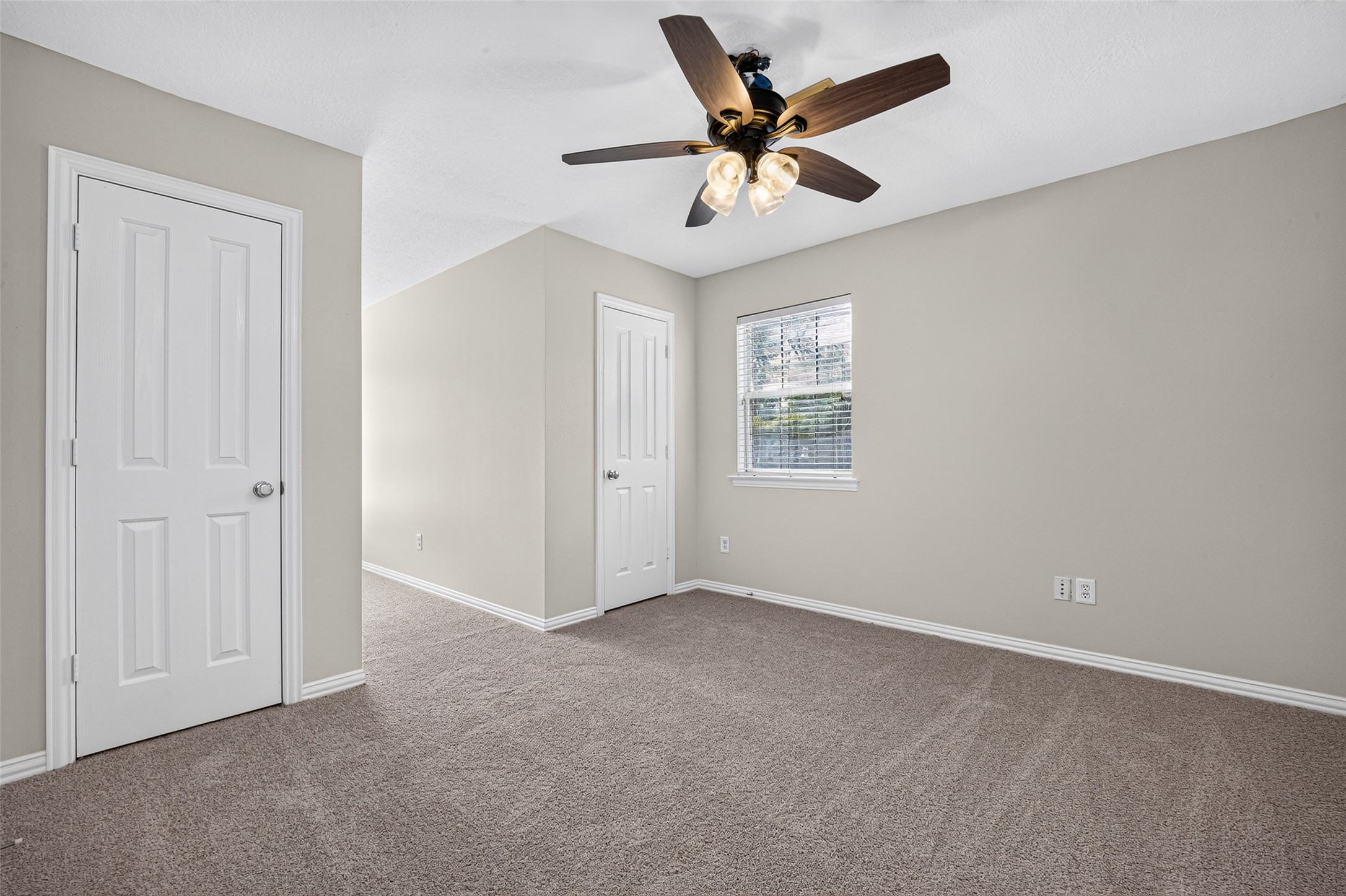 8710 Kerr Drive Property Photo 33