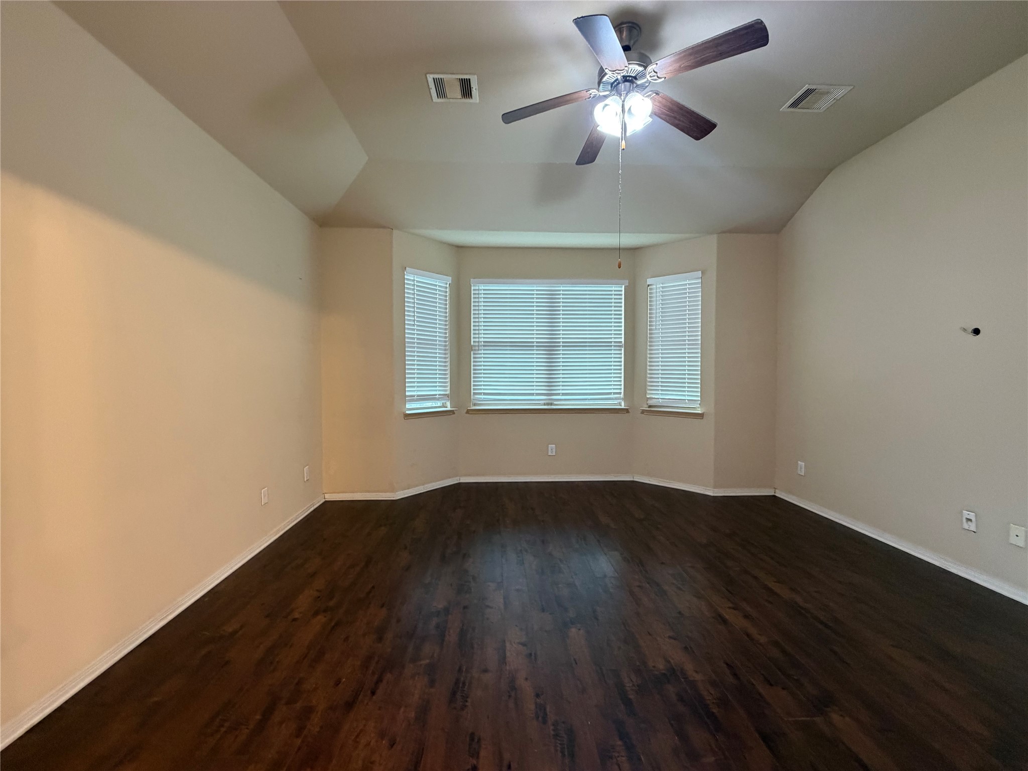 2810 Seabold Drive Property Photo 10