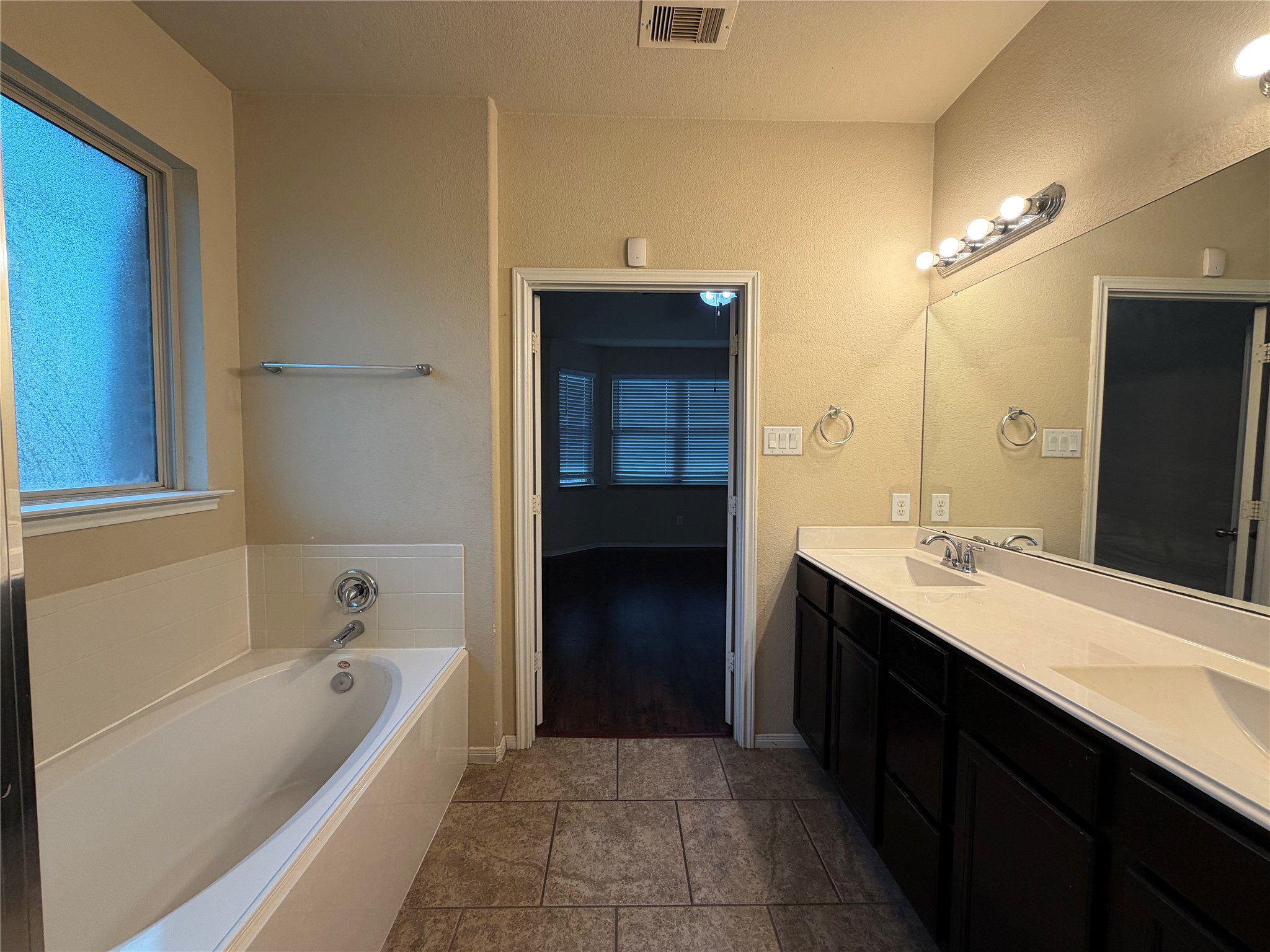 2810 Seabold Drive Property Photo 13
