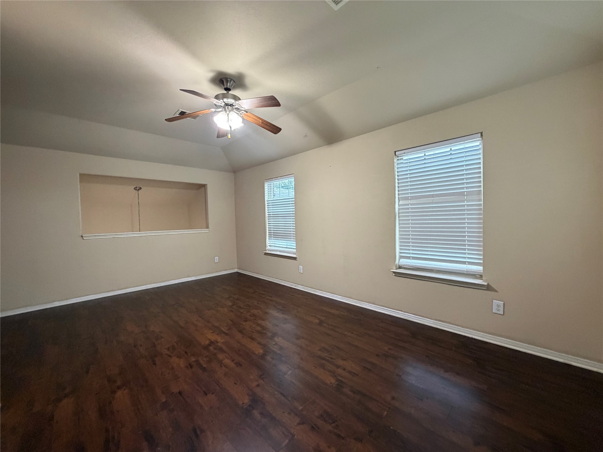 2810 Seabold Drive Property Photo 14