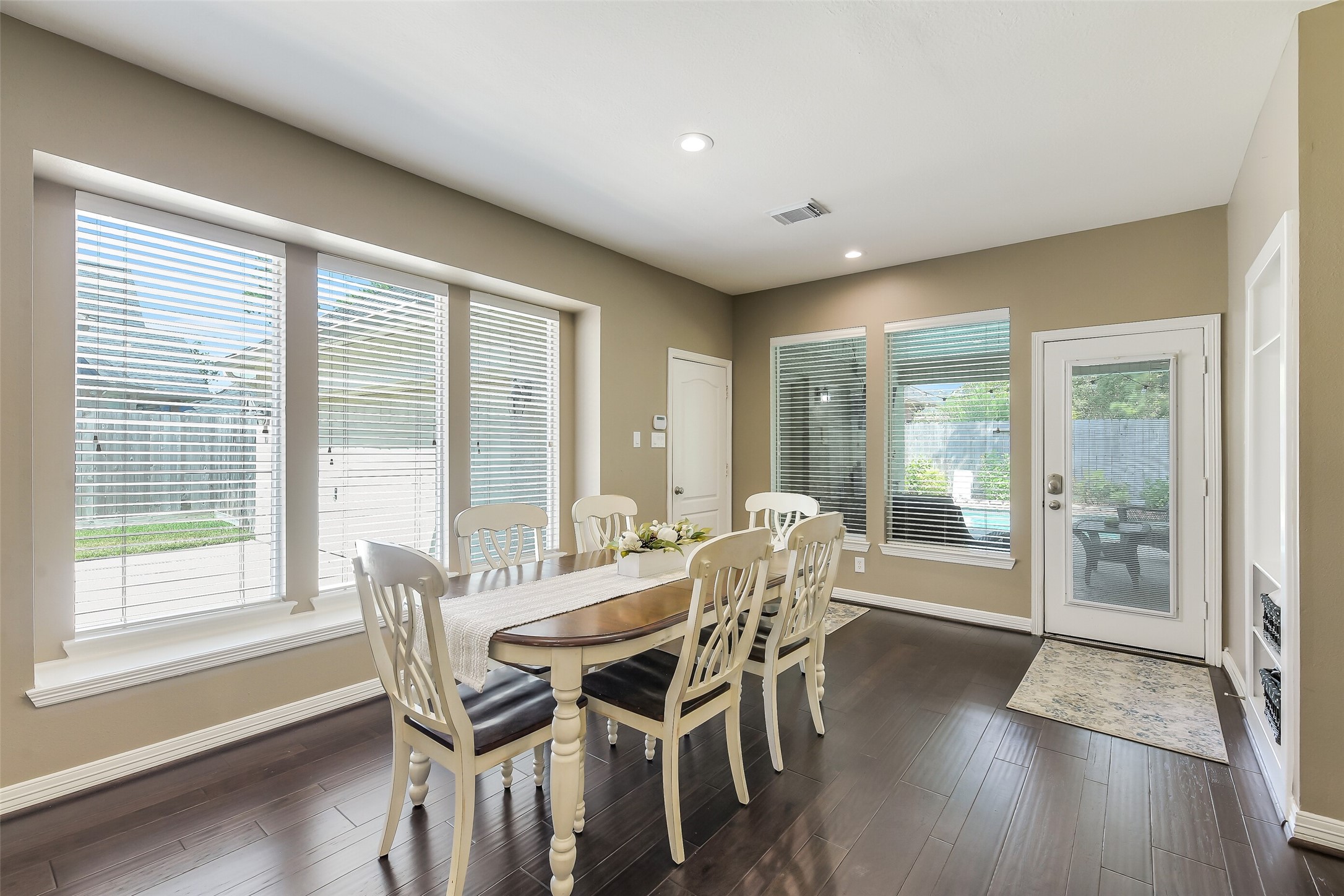 16314 Mahogany Crest Drive Property Photo 18
