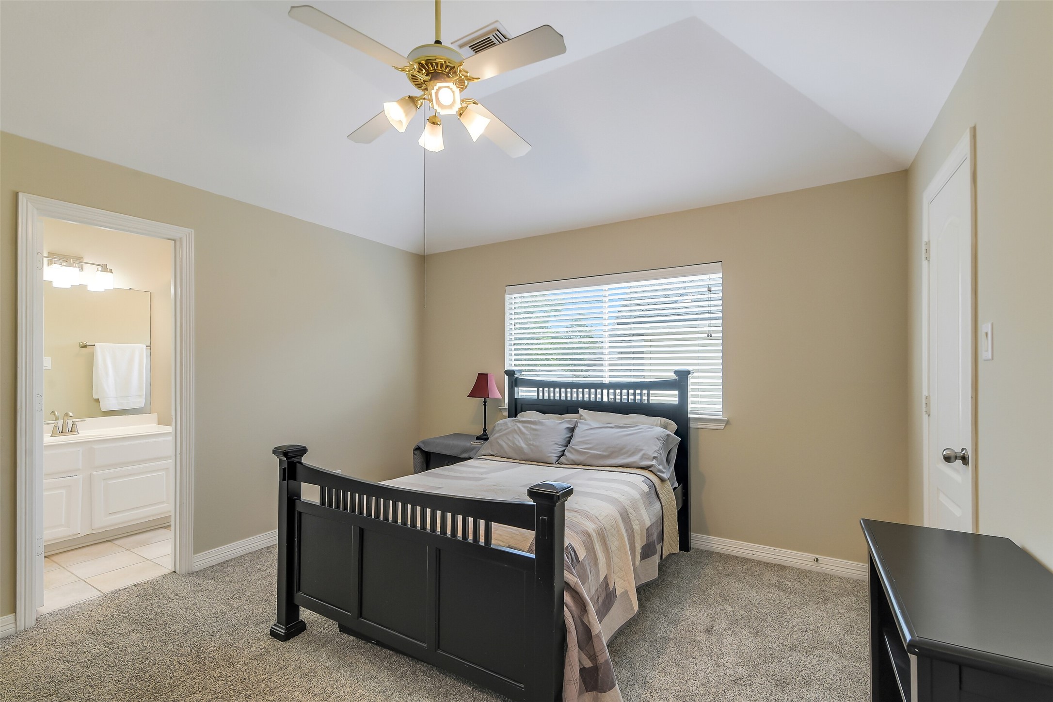 16314 Mahogany Crest Drive Property Photo 30