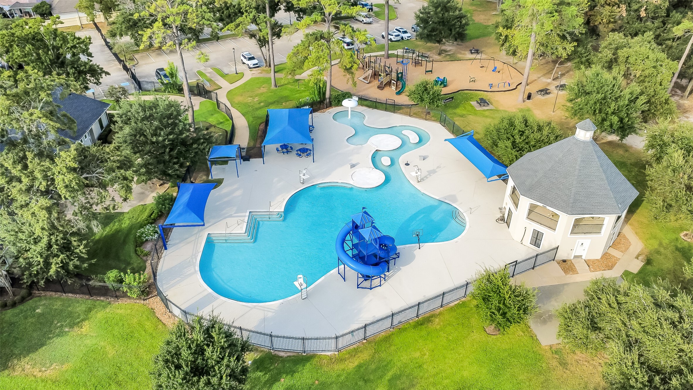 16314 Mahogany Crest Drive Property Photo 47