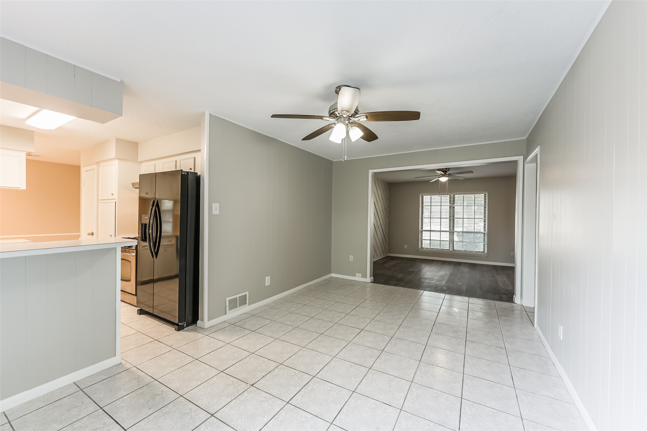 7015 Pine Vista Lane Property Photo 12