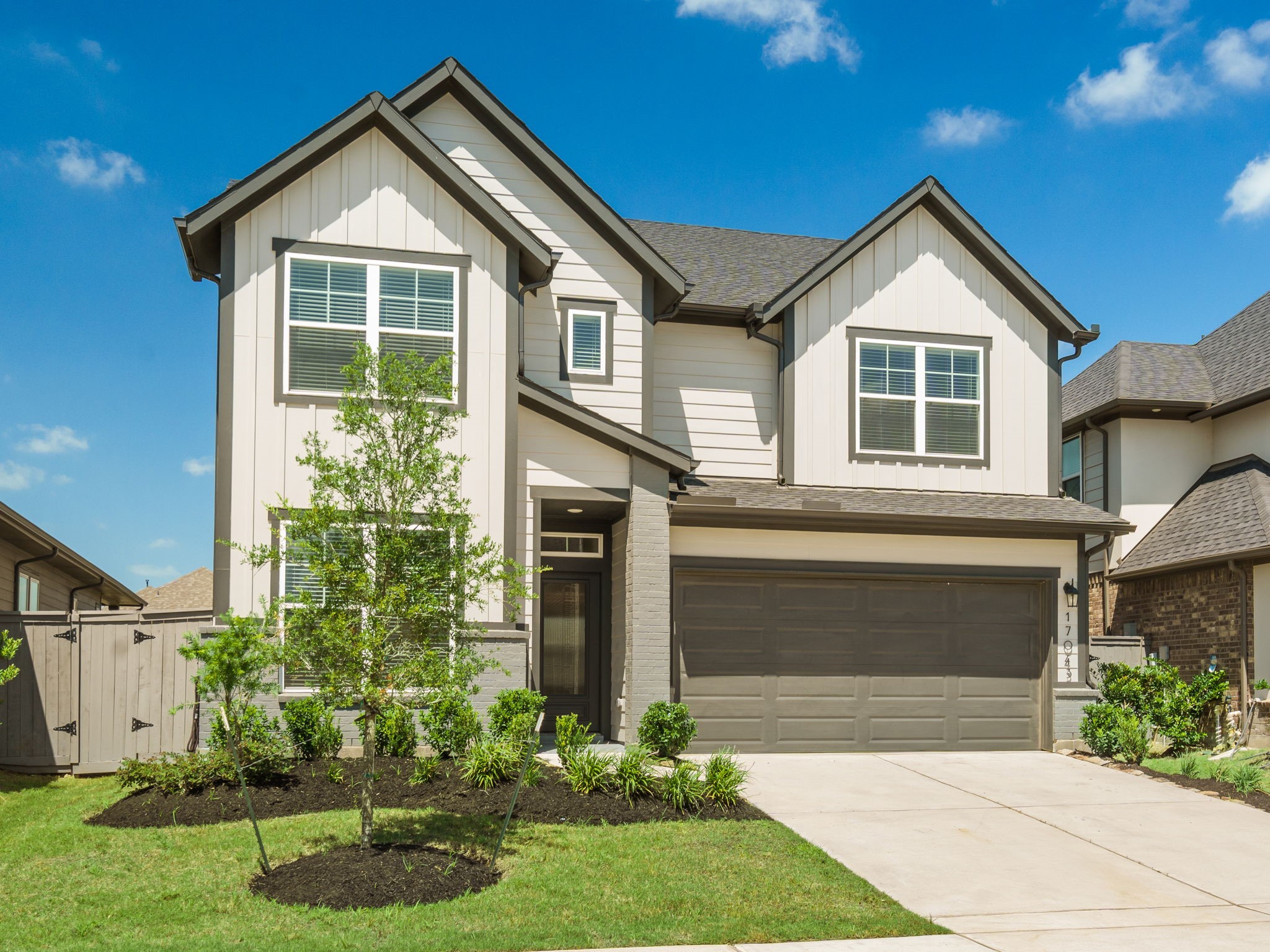 17043 Luminous Ln Property Photo 1