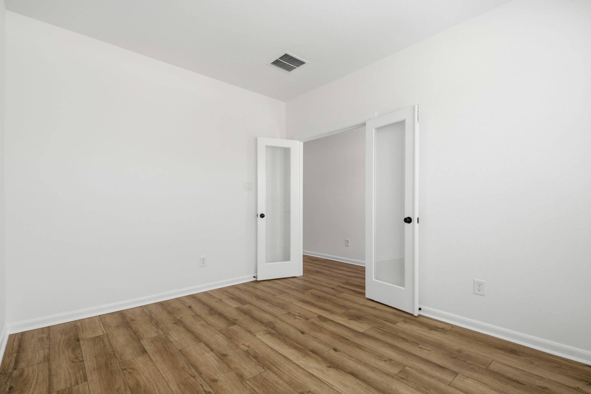 17043 Luminous Ln Property Photo 7