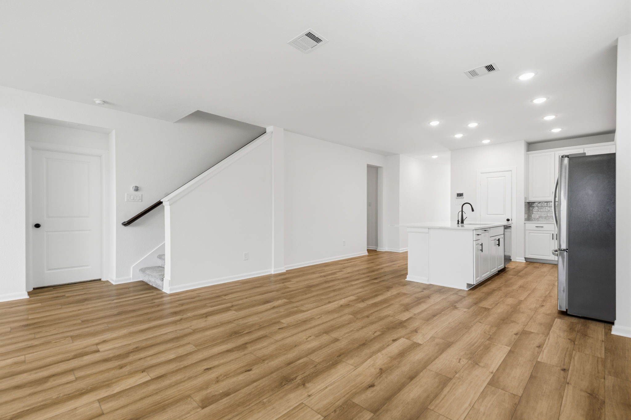 17043 Luminous Ln Property Photo 9