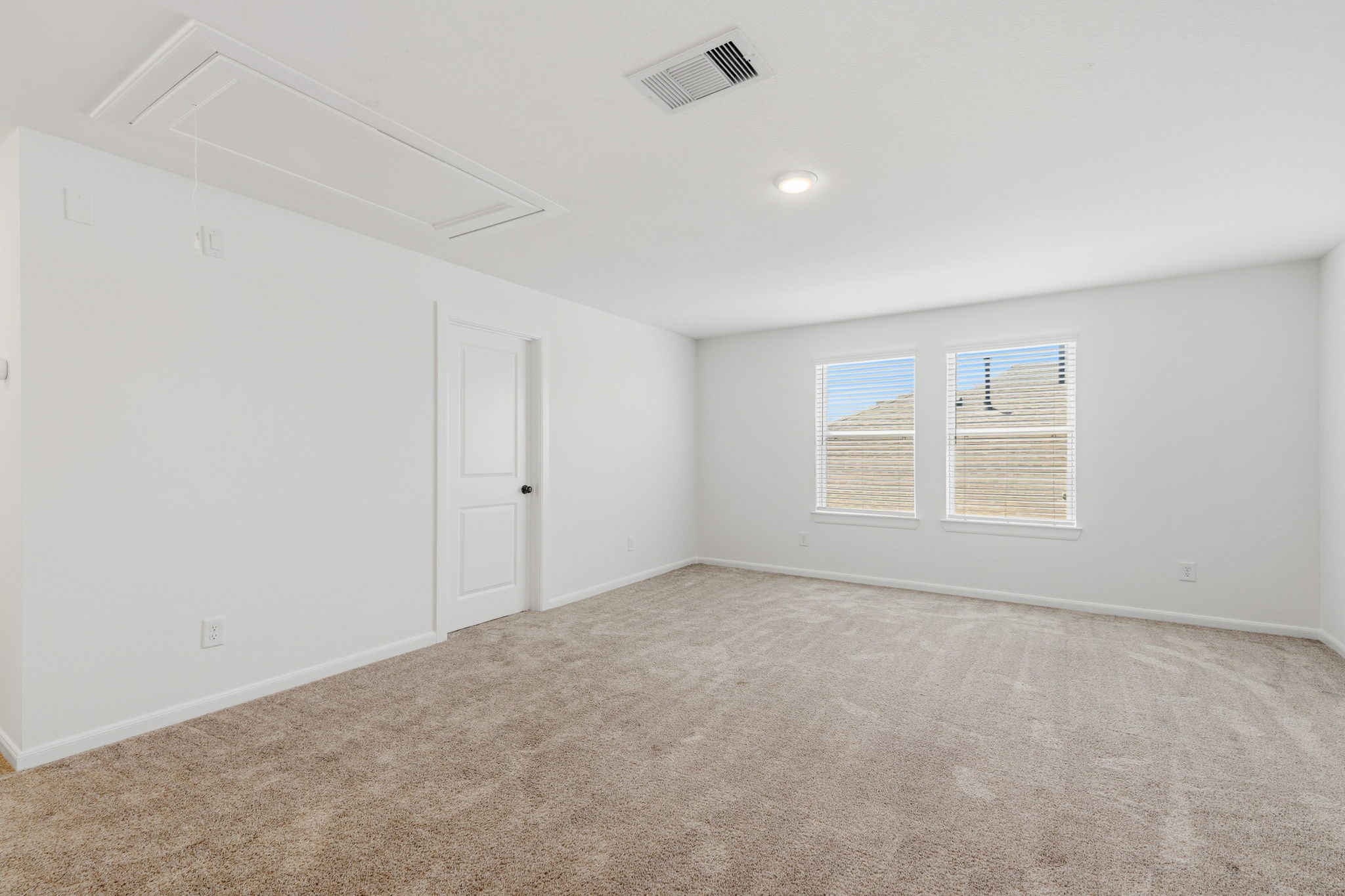 17043 Luminous Ln Property Photo 27
