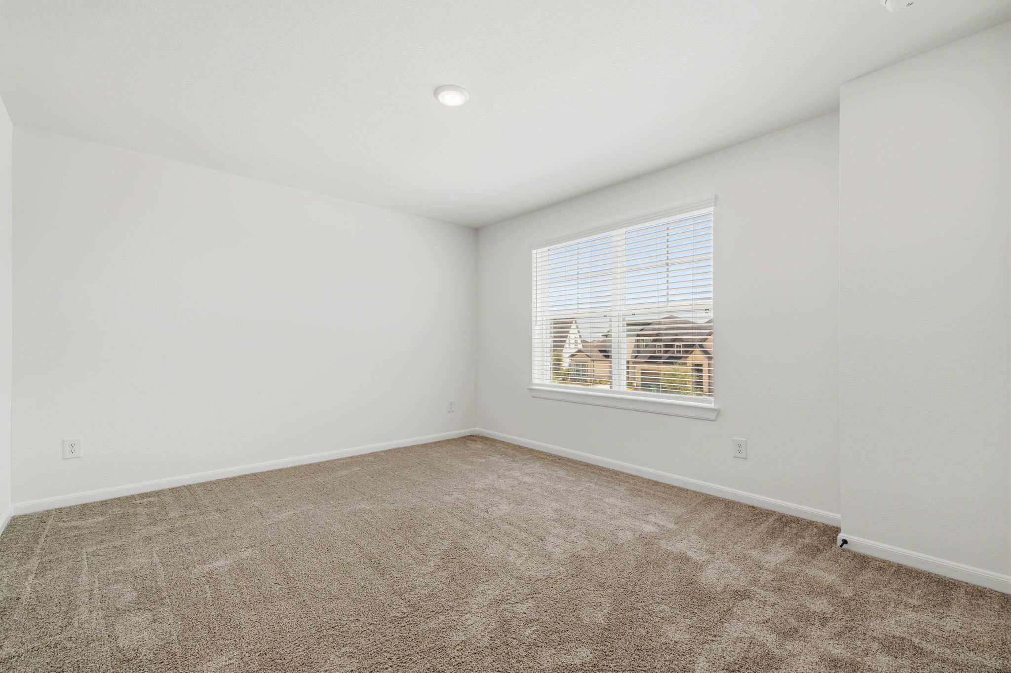 17043 Luminous Ln Property Photo 30