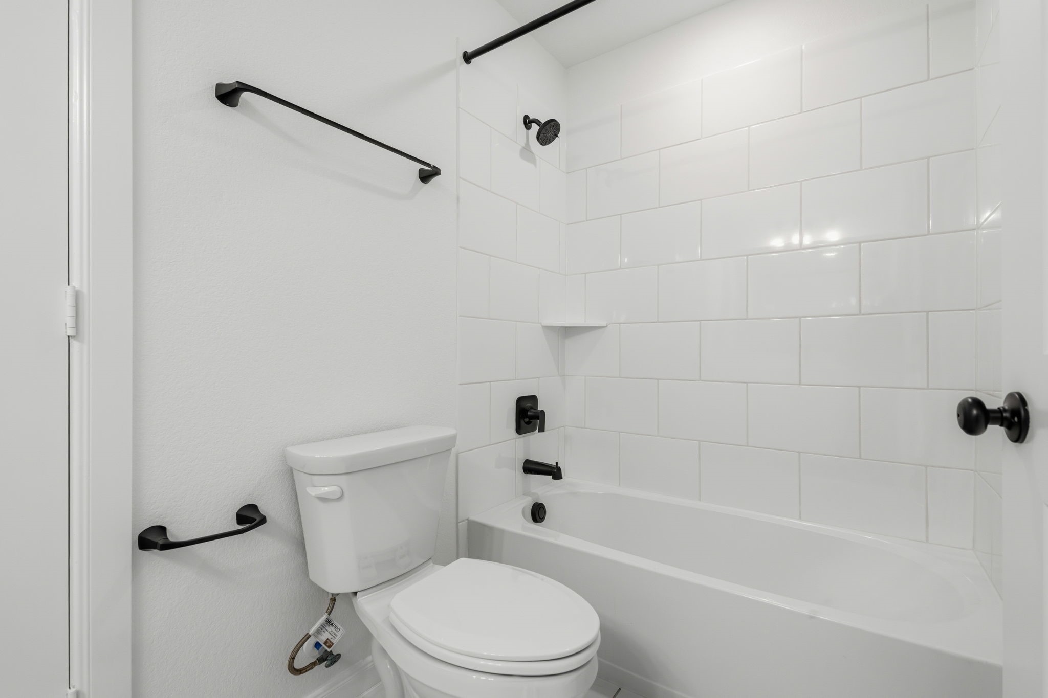 17043 Luminous Ln Property Photo 32