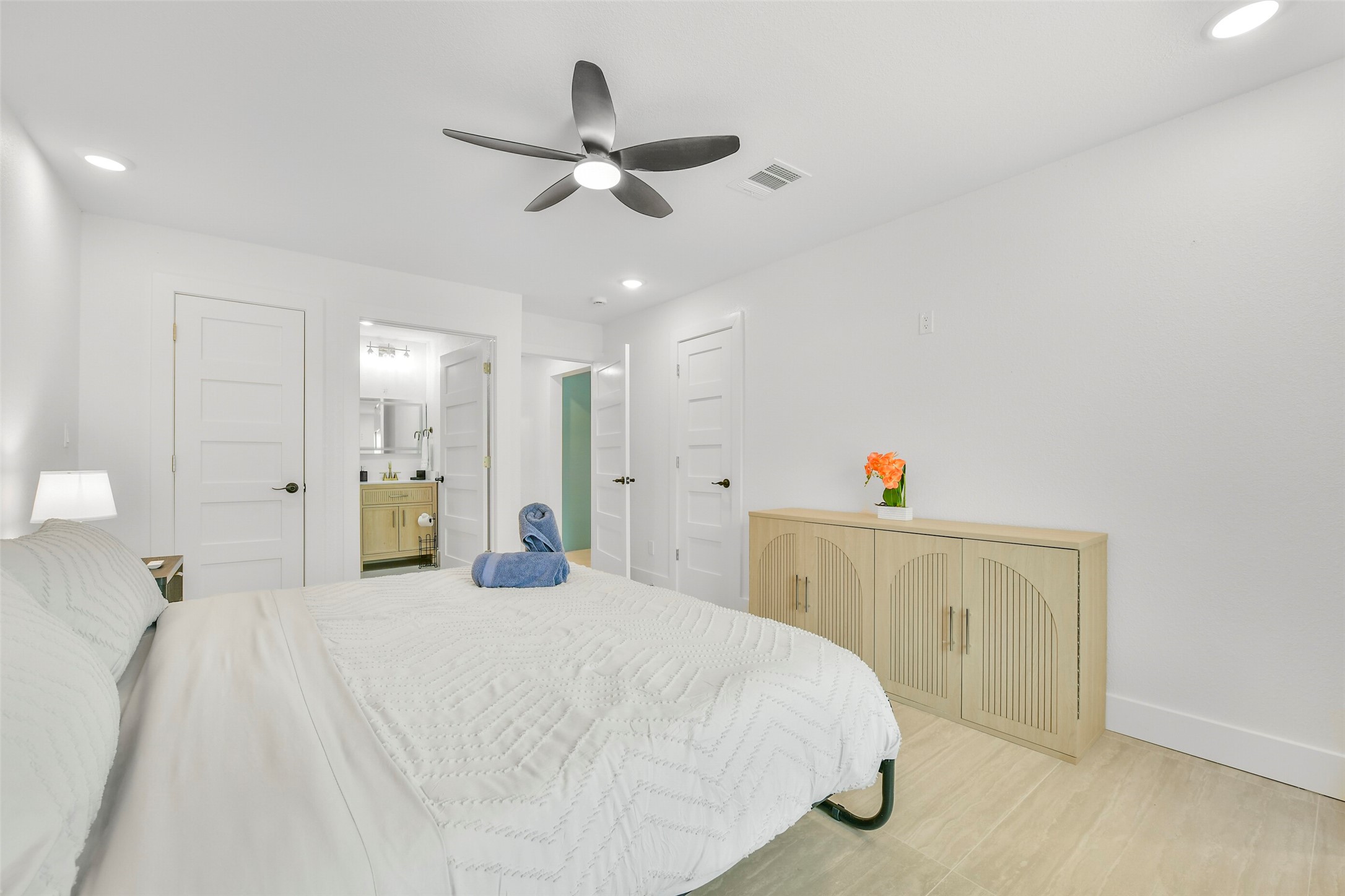7103 Long Point Road A Property Photo 11