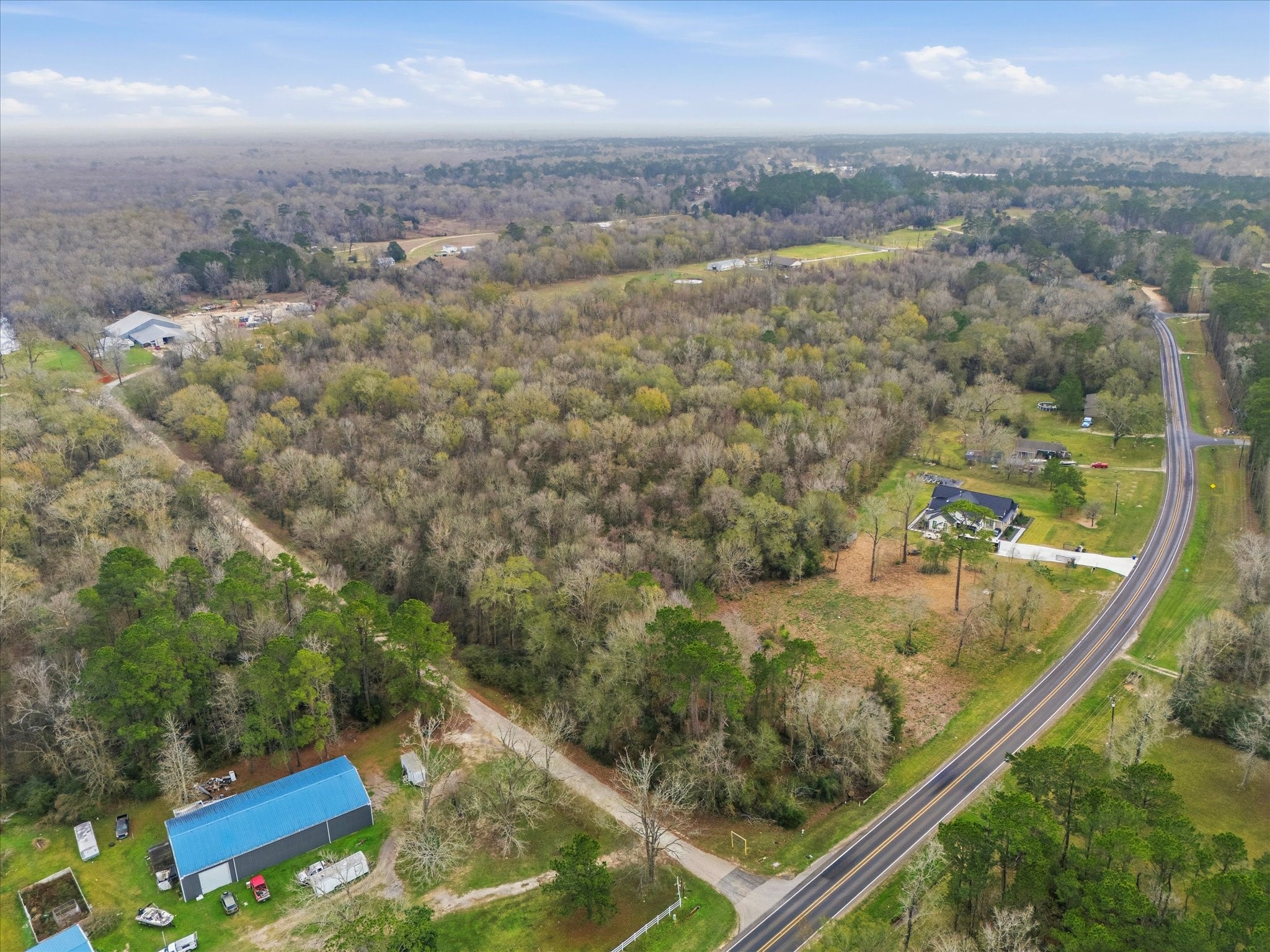 00 Fm-1008 Property Photo 5