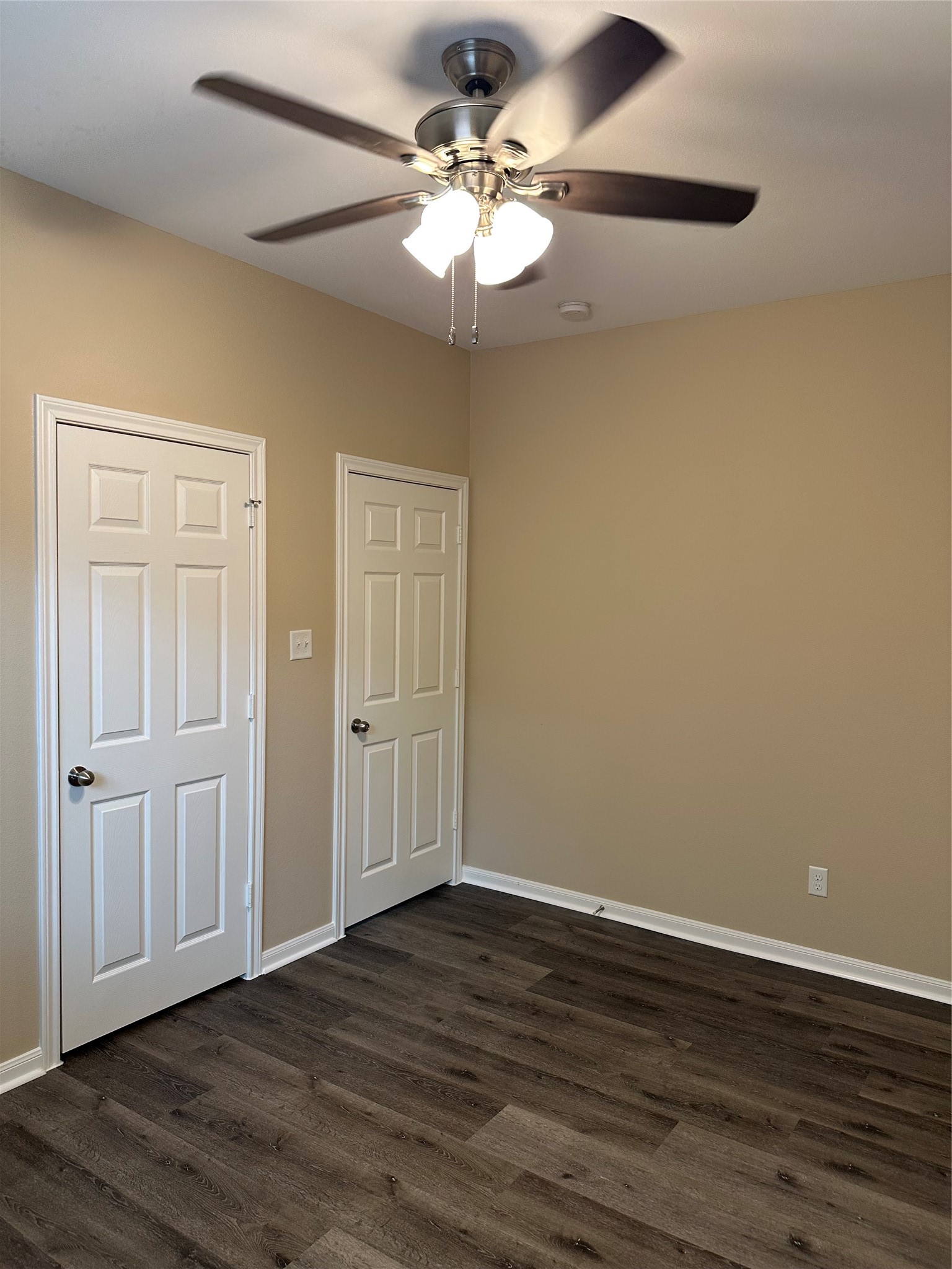 984 Arbor Glen Property Photo 18