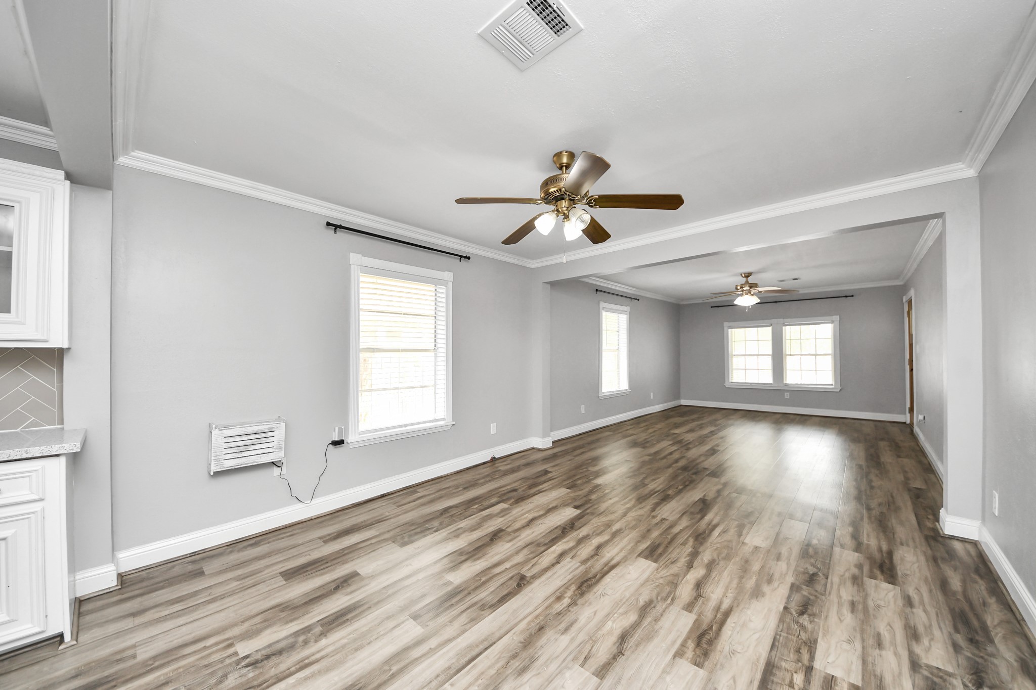 311 N Milby Street Property Photo 11