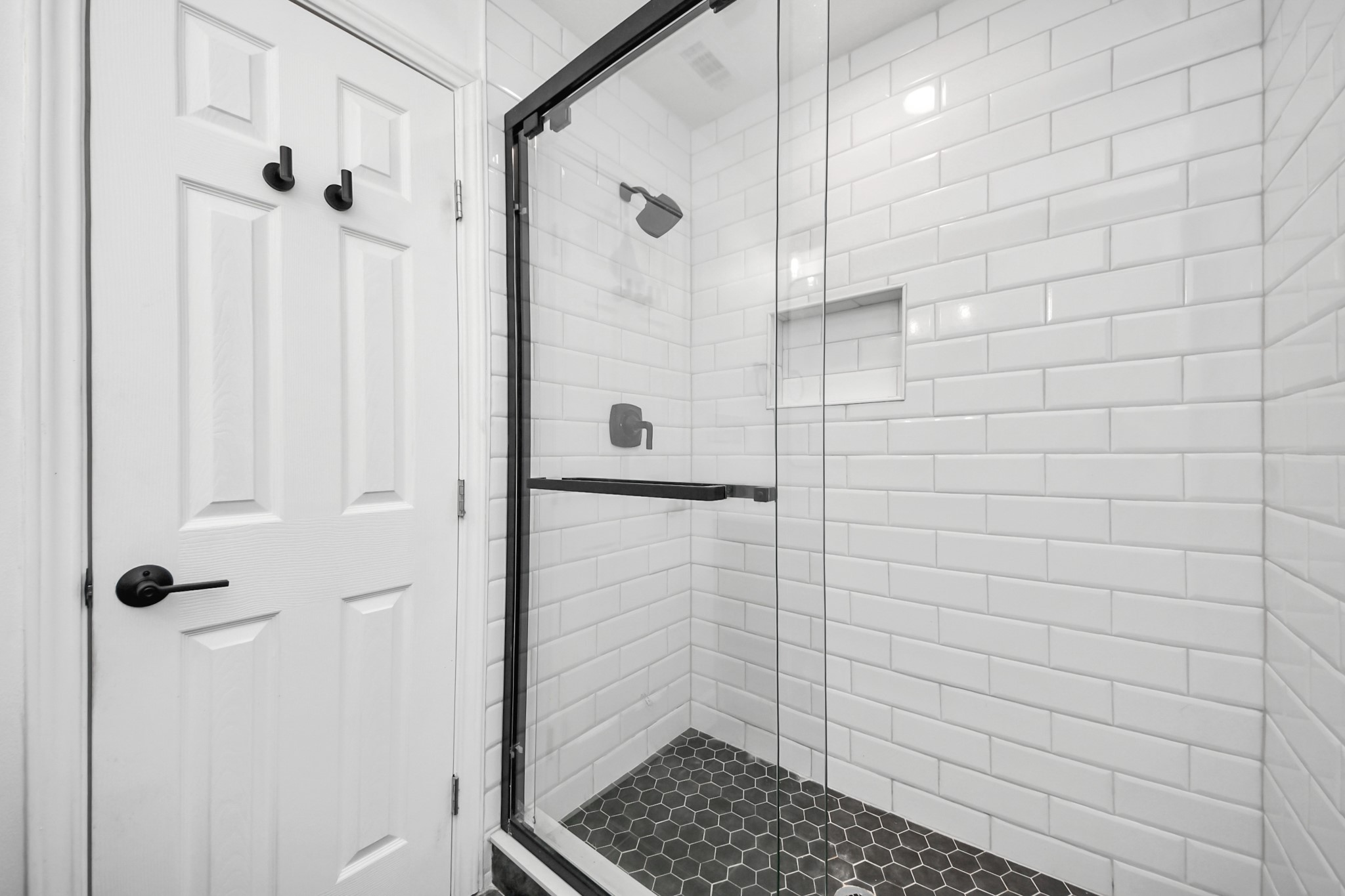 311 N Milby Street Property Photo 14