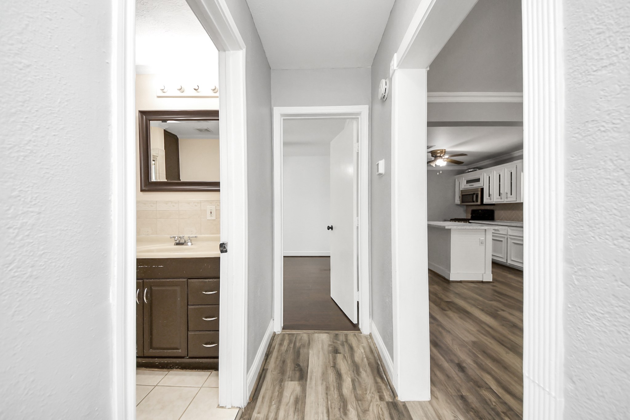 311 N Milby Street Property Photo 16