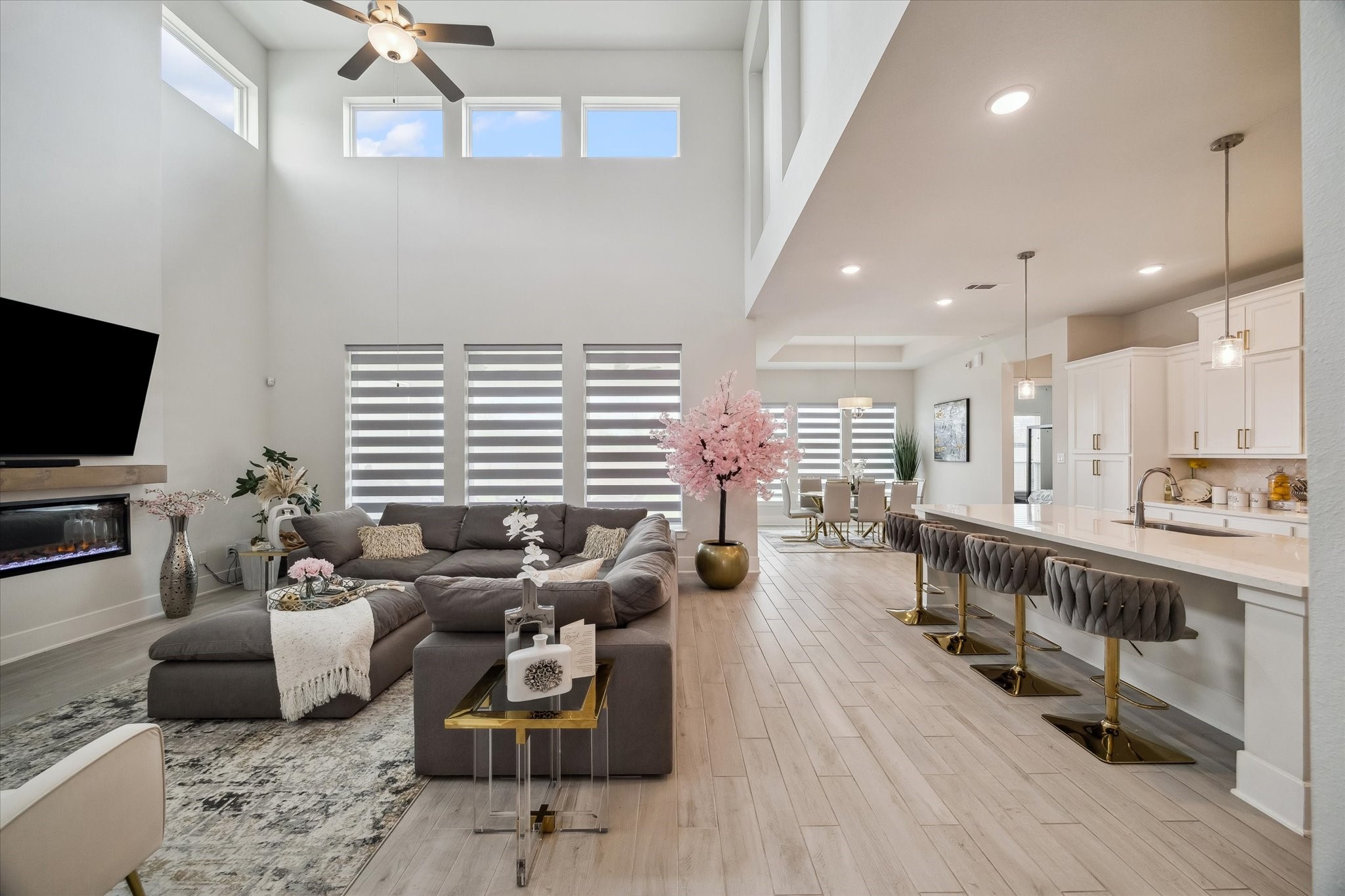 9023 Bayou Spring Court Property Photo 6