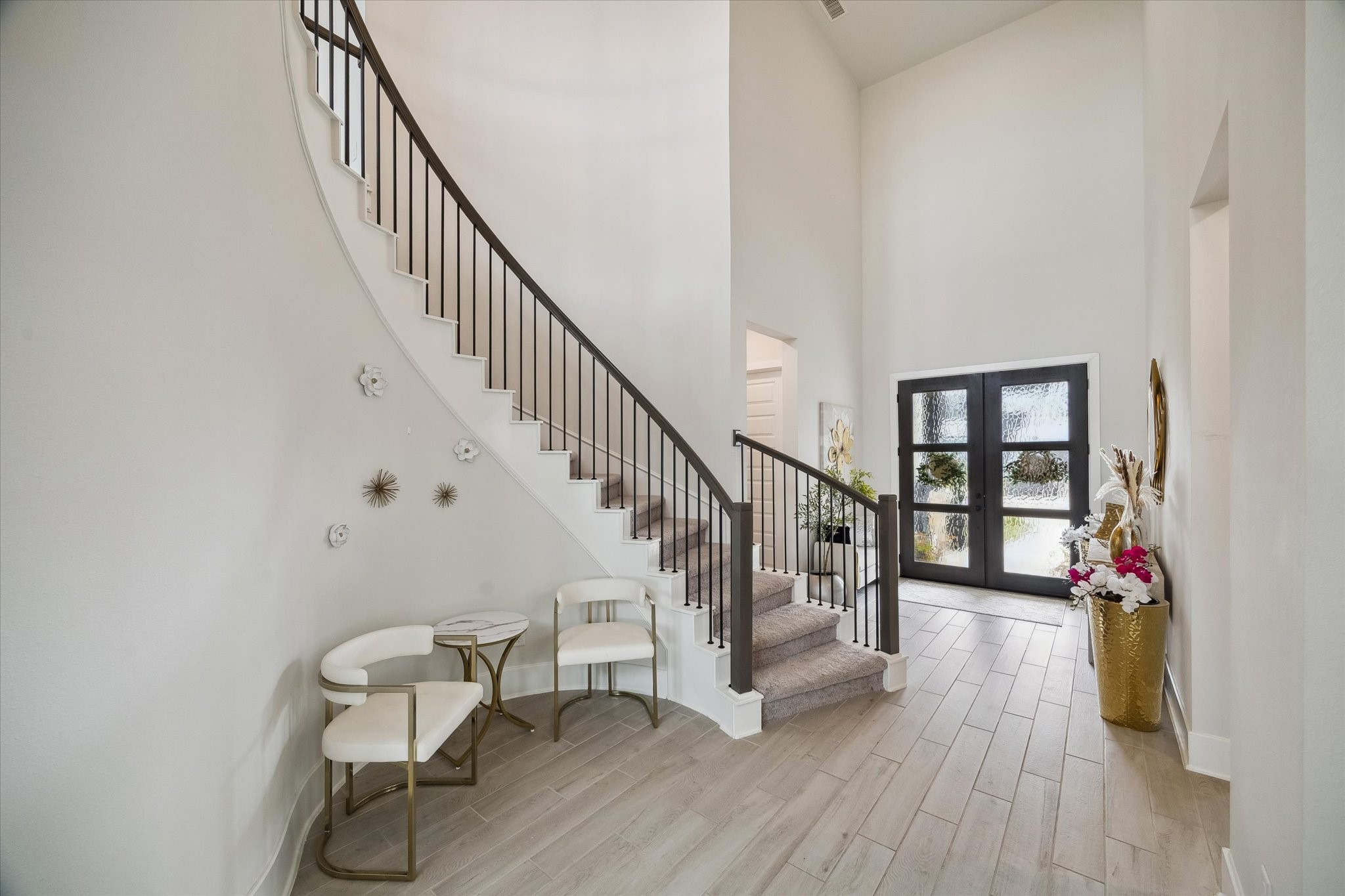 9023 Bayou Spring Court Property Photo 8