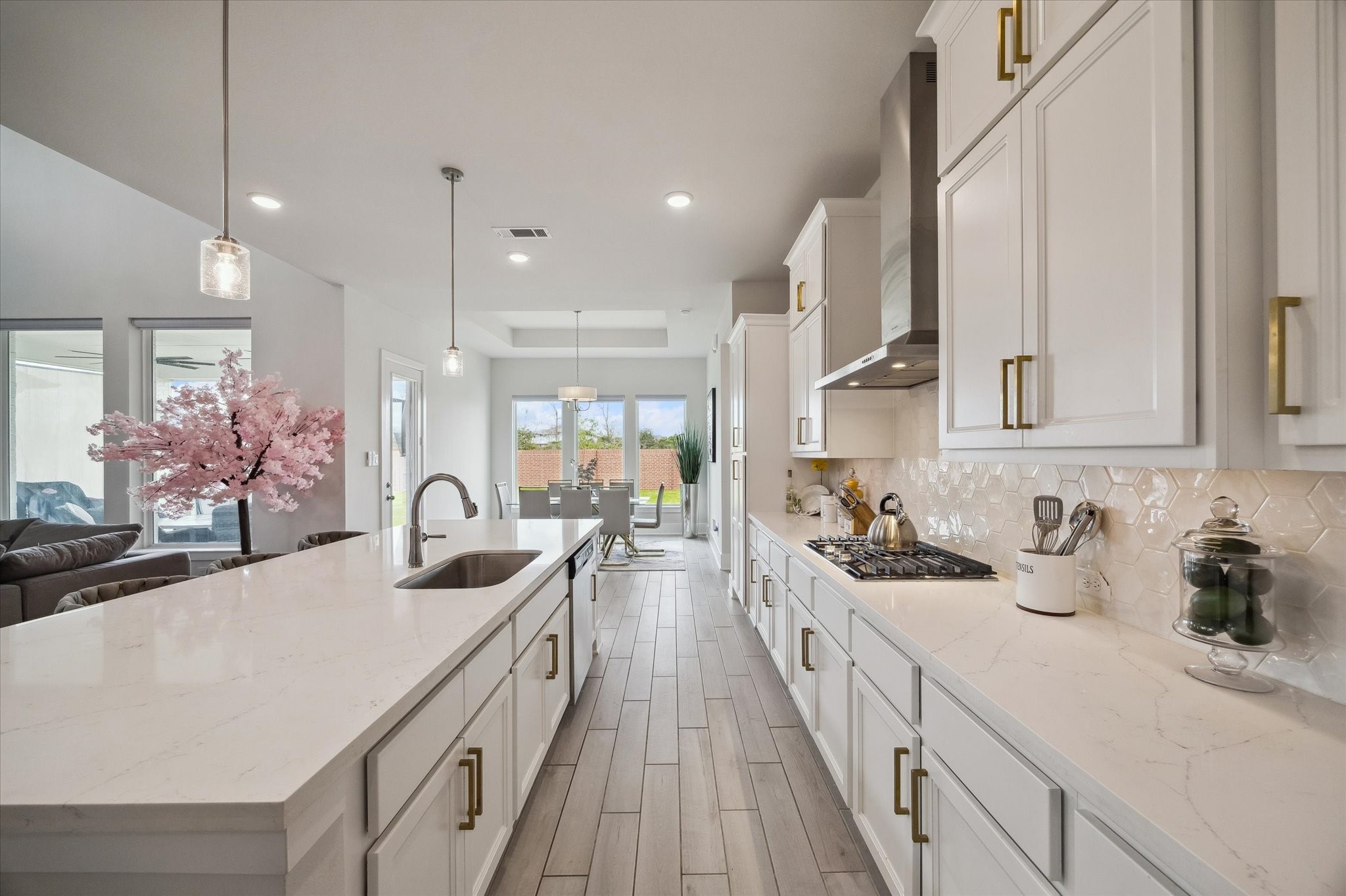 9023 Bayou Spring Court Property Photo 11
