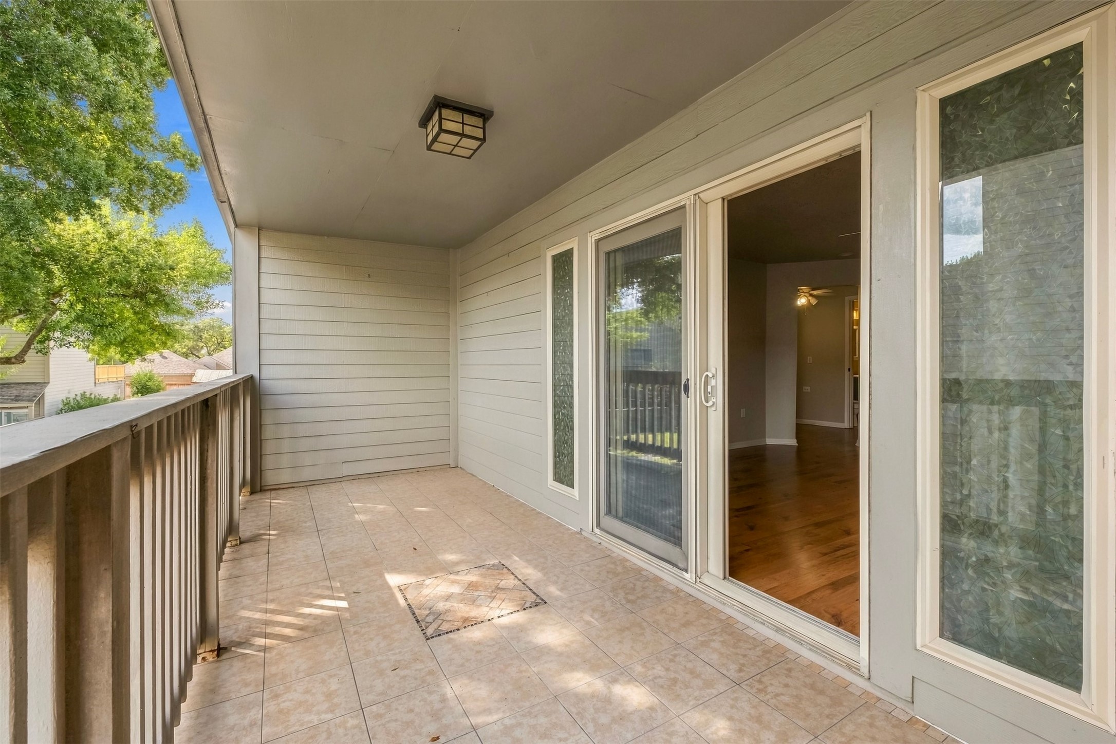 1646 Prairie Mark Lane Property Photo 15