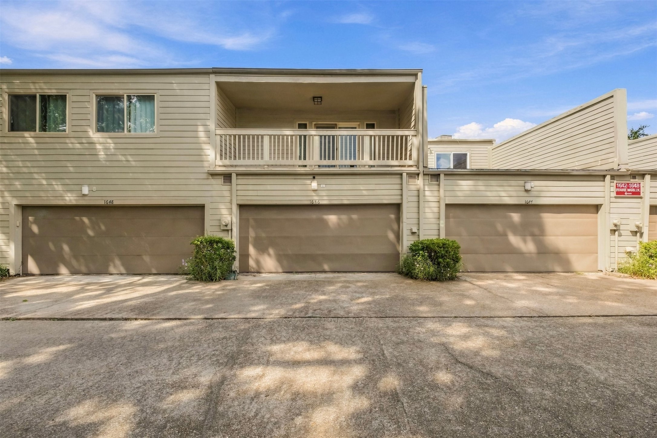 1646 Prairie Mark Lane Property Photo 21