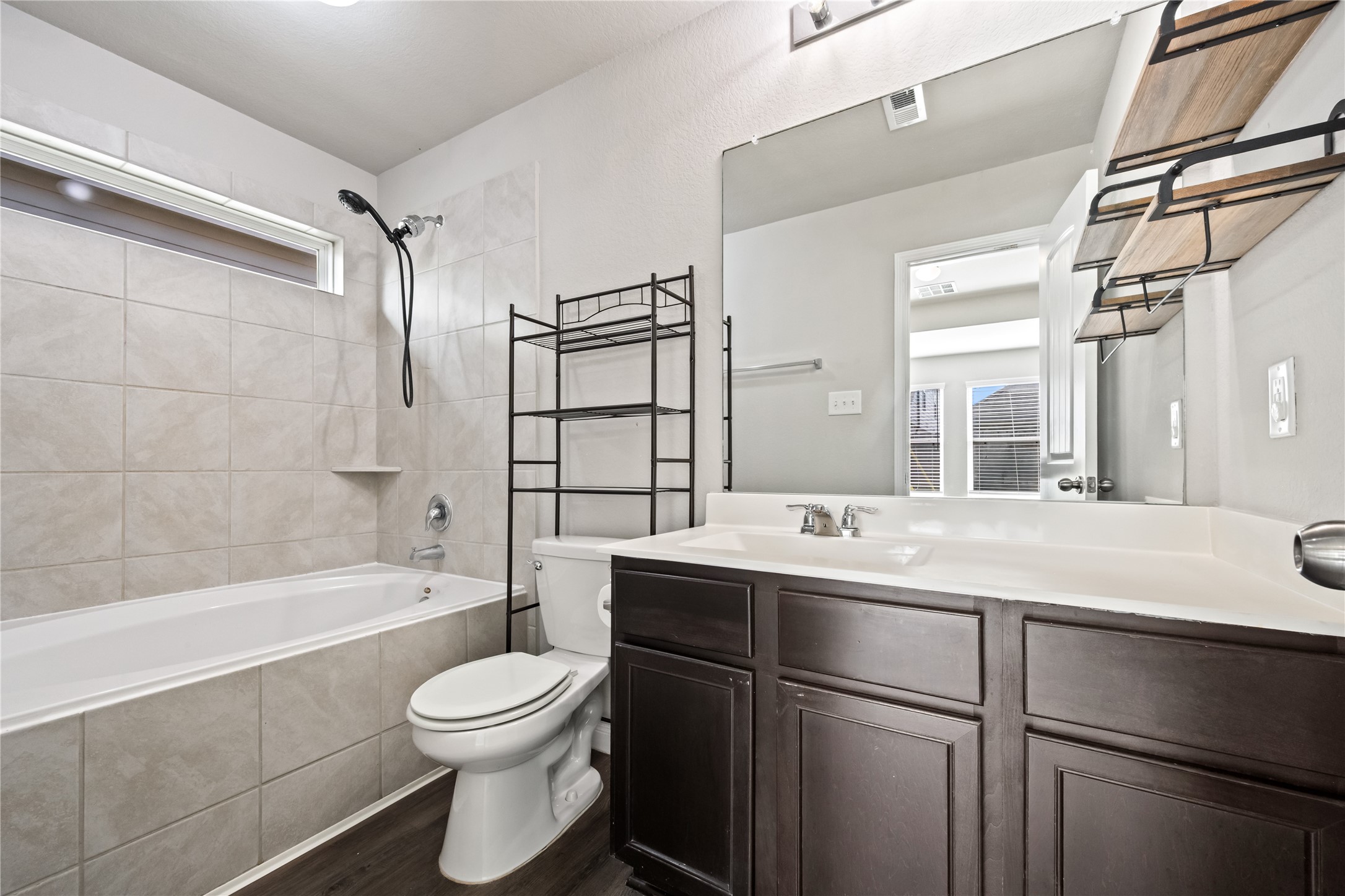 17515 Greystanes Road Property Photo 19