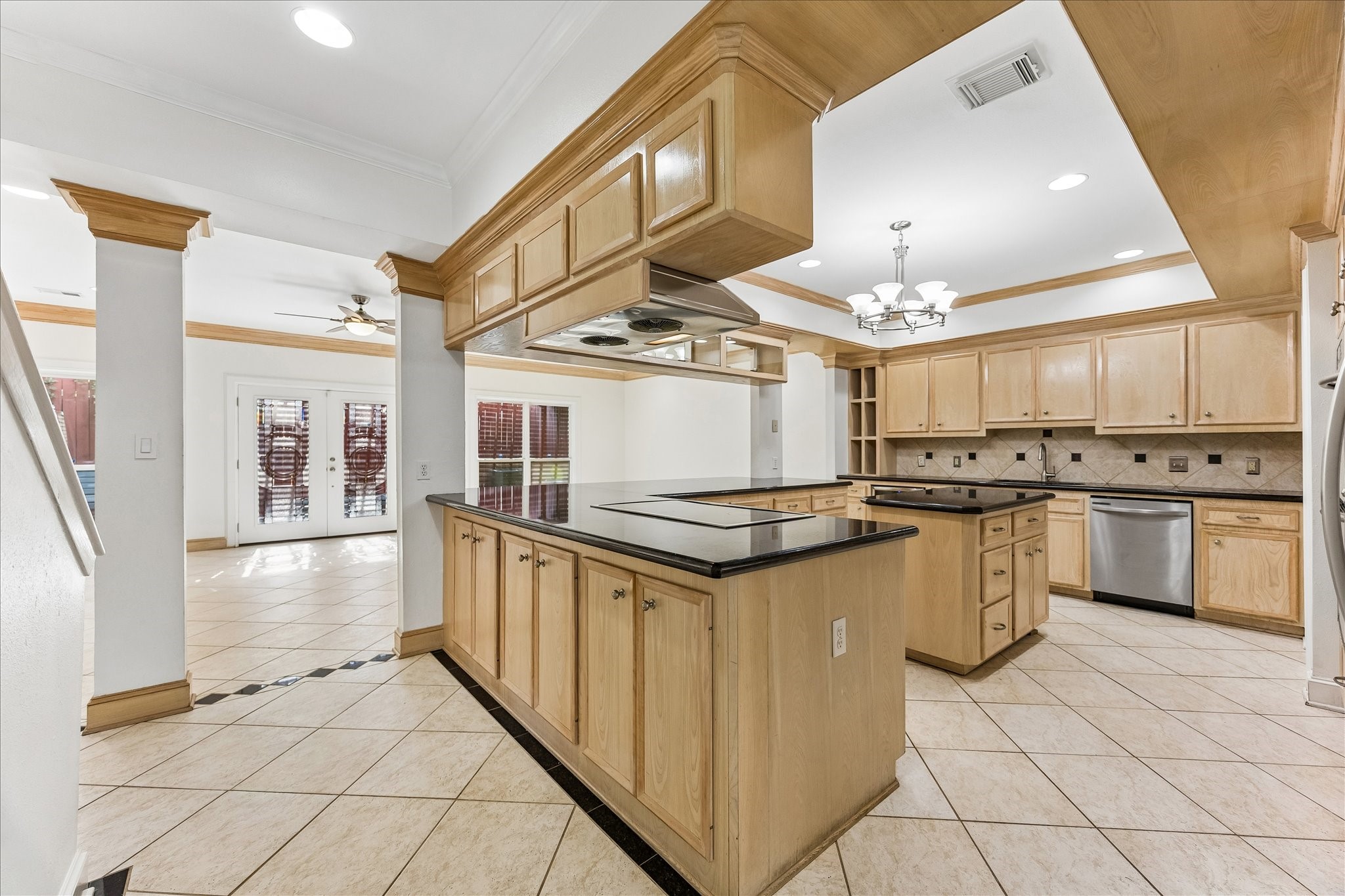 251 Malone Street Property Photo 12